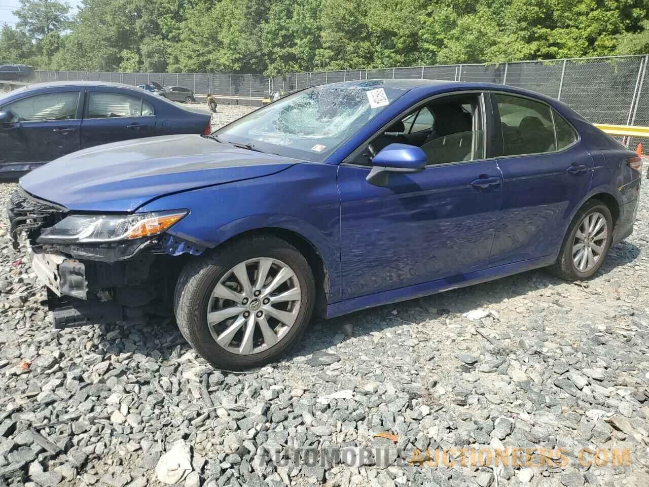 JTNB11HK4J3013136 TOYOTA CAMRY 2018