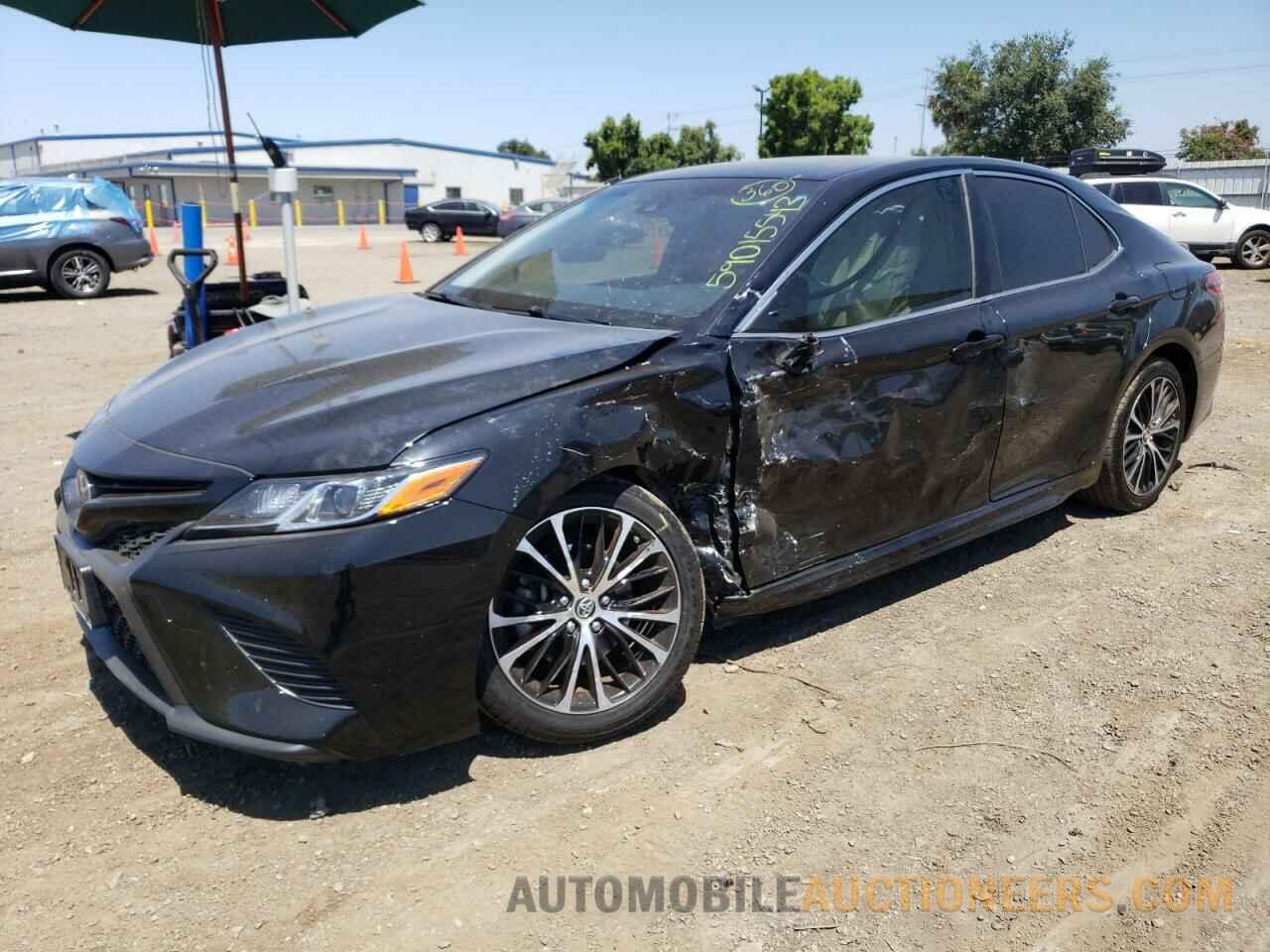 JTNB11HK4J3016604 TOYOTA CAMRY 2018