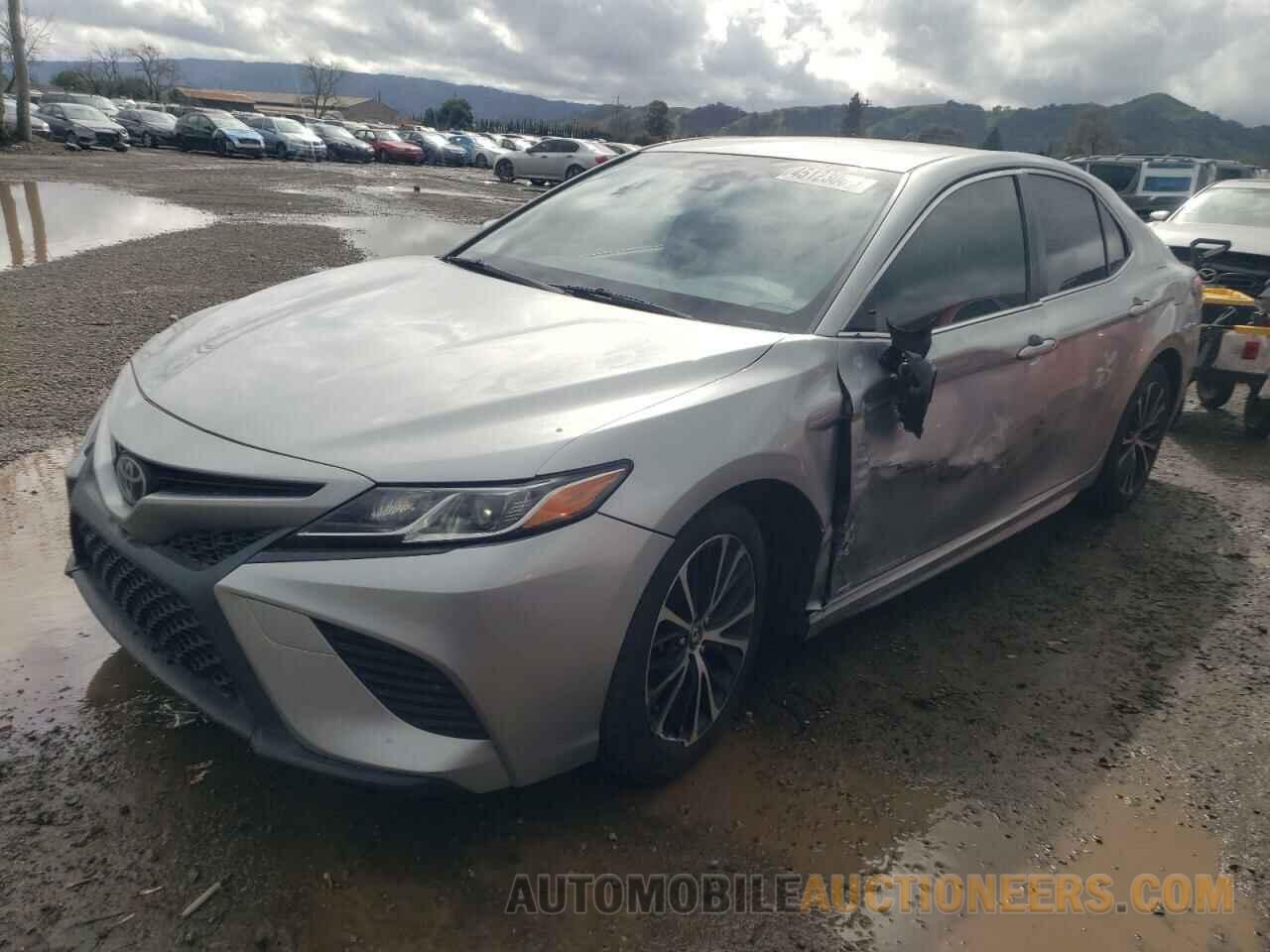 JTNB11HK4J3021124 TOYOTA CAMRY 2018