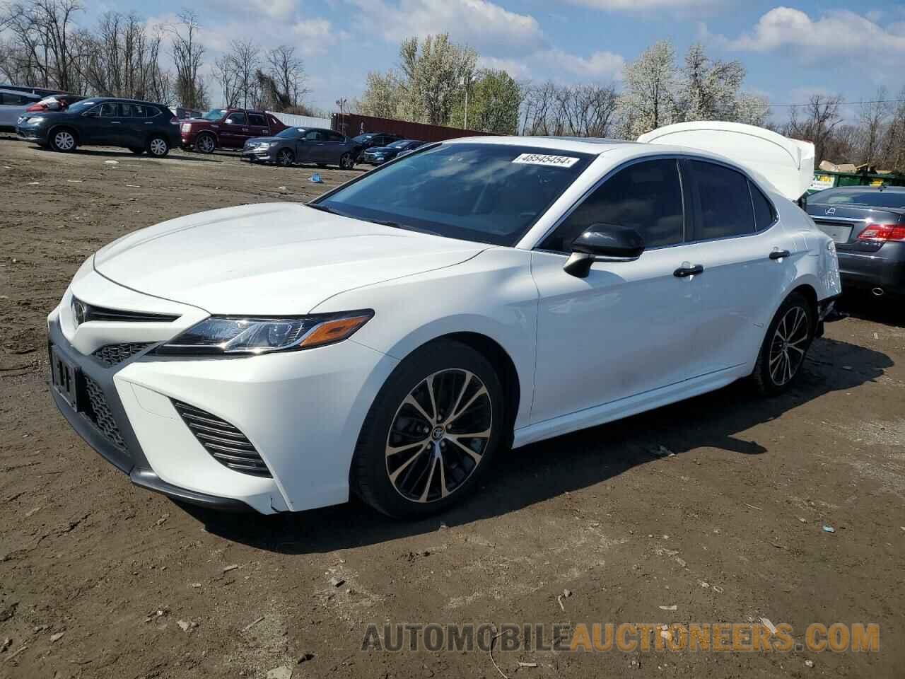 JTNB11HK4J3021141 TOYOTA CAMRY 2018