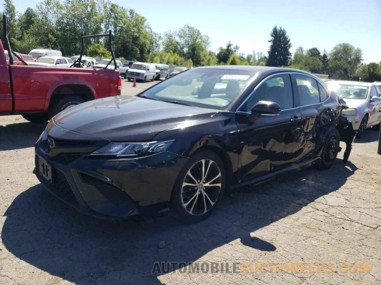 JTNB11HK4J3021902 TOYOTA CAMRY 2018