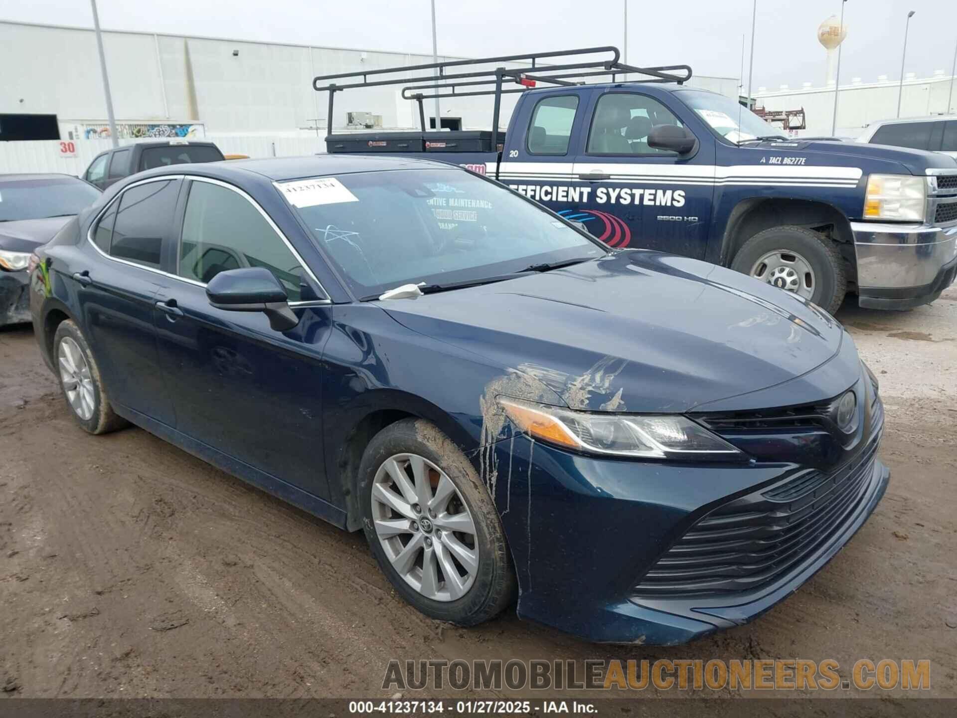 JTNB11HK4J3025285 TOYOTA CAMRY 2018