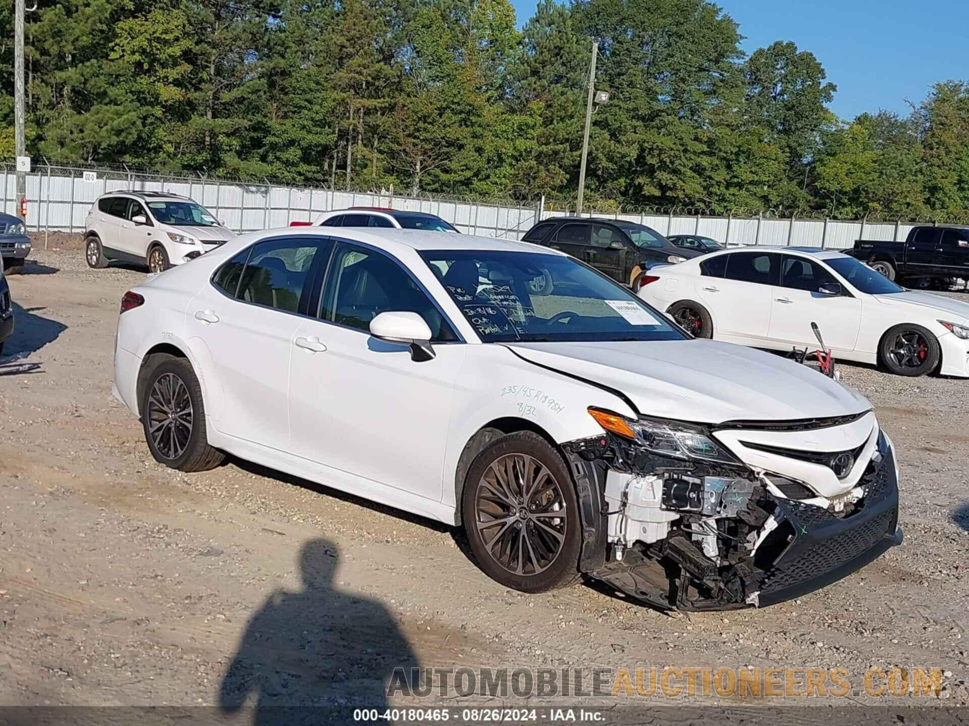 JTNB11HK4J3026758 TOYOTA CAMRY 2018