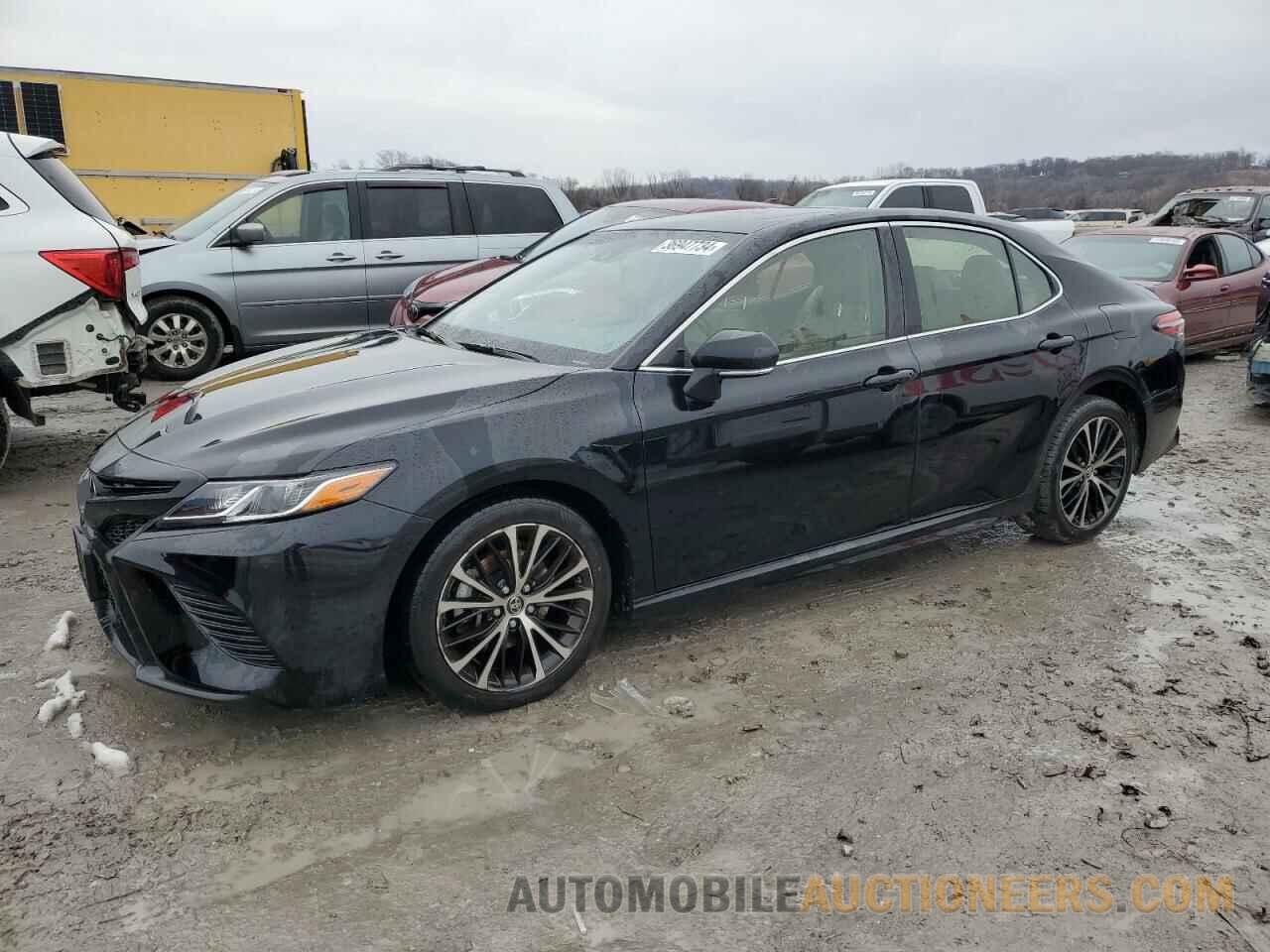 JTNB11HK4J3030275 TOYOTA CAMRY 2018