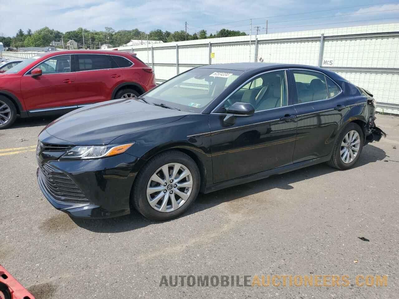 JTNB11HK4J3040840 TOYOTA CAMRY 2018