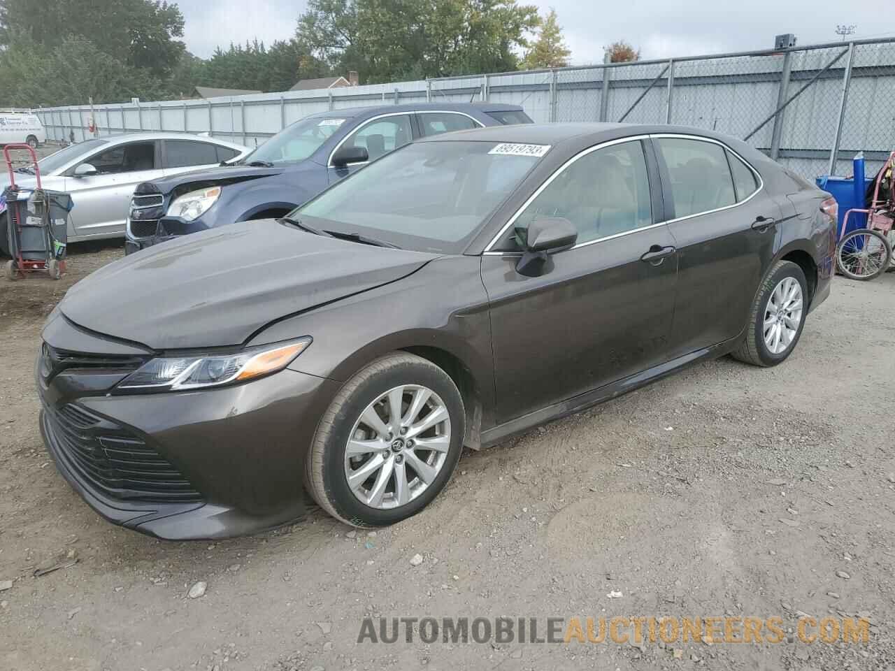 JTNB11HK4J3041955 TOYOTA CAMRY 2018