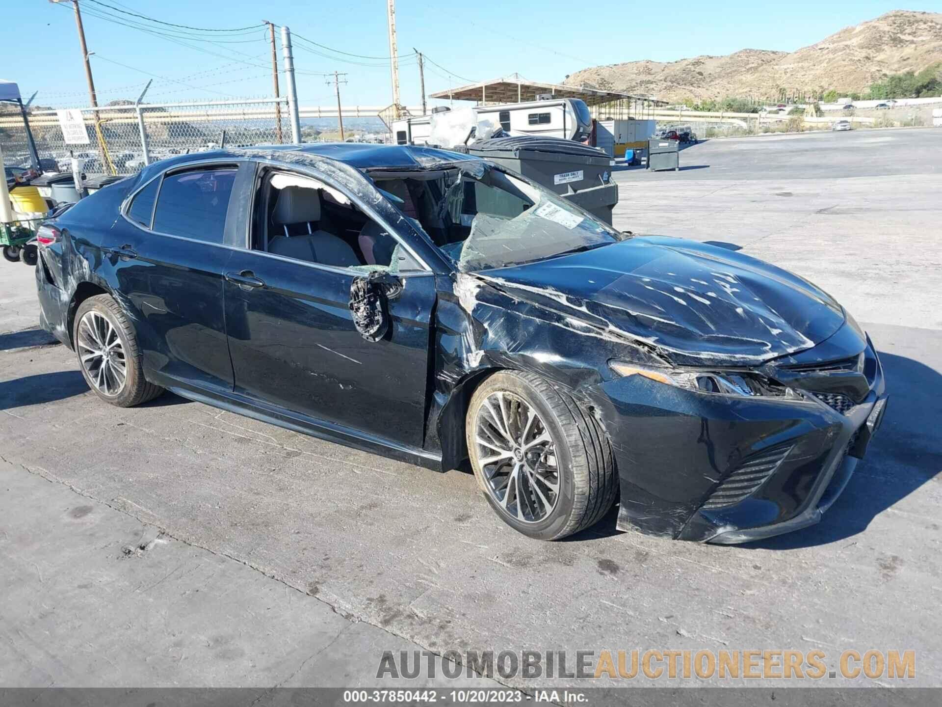 JTNB11HK4J3046086 TOYOTA CAMRY 2018