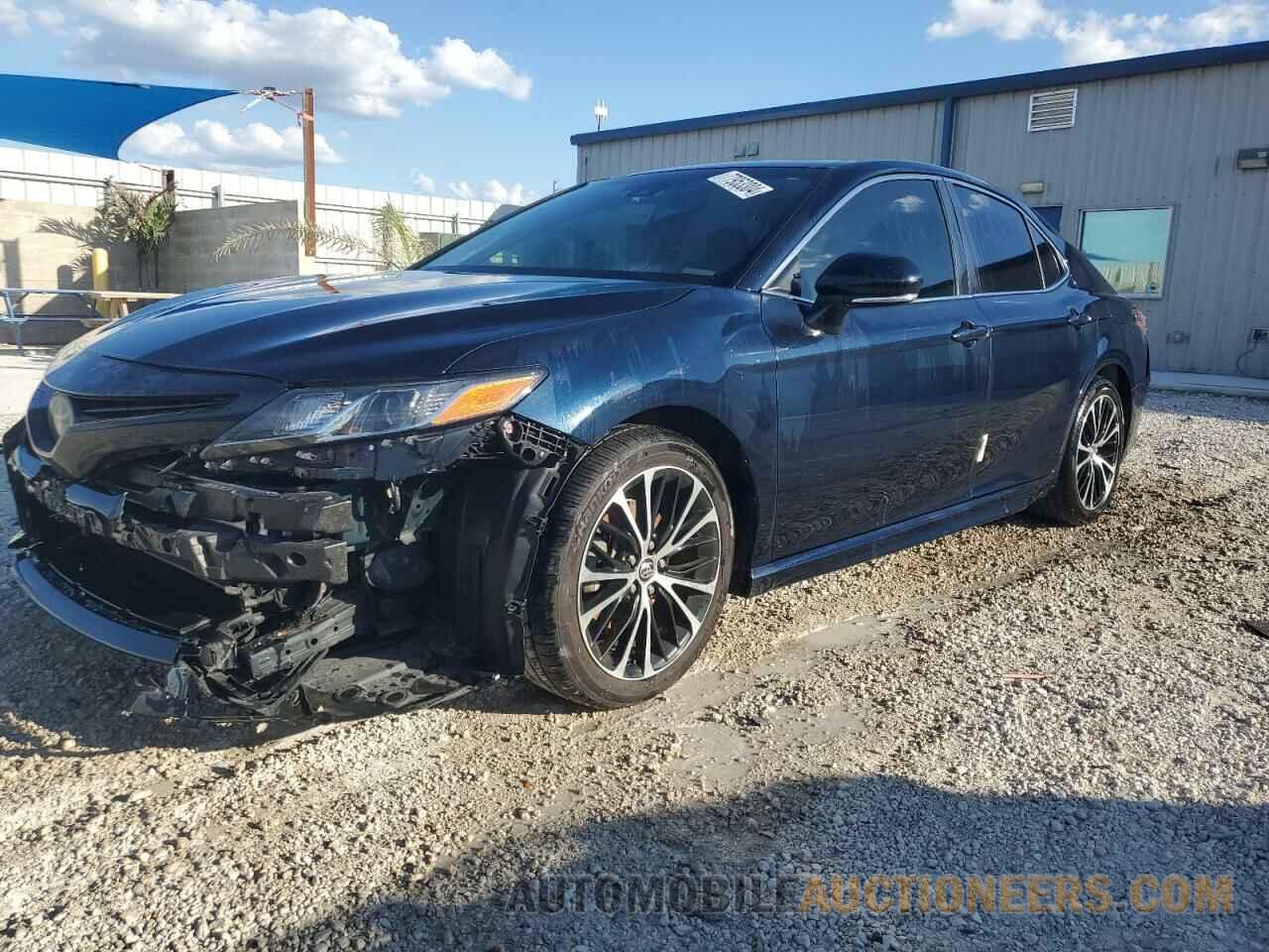 JTNB11HK4J3046461 TOYOTA CAMRY 2018