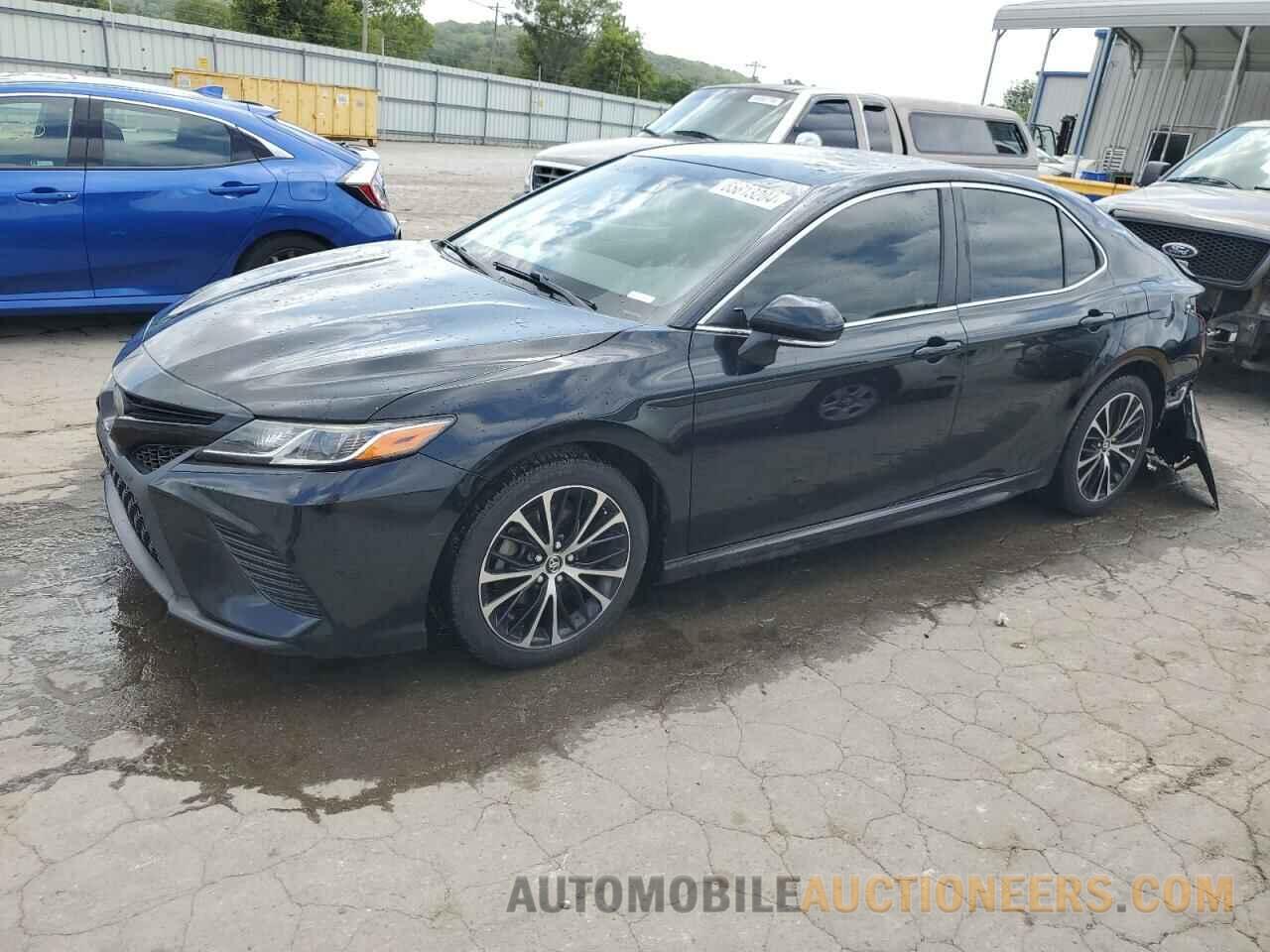 JTNB11HK4J3047609 TOYOTA CAMRY 2018