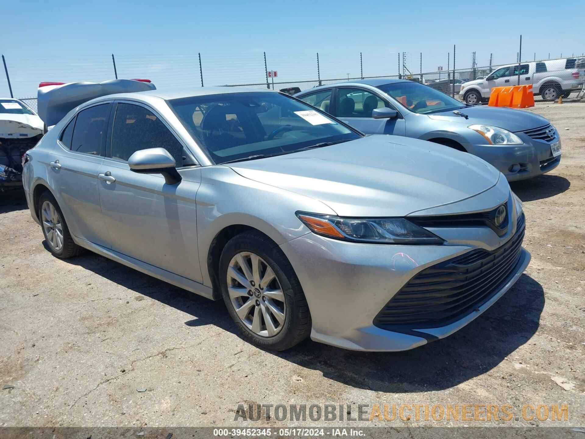 JTNB11HK4J3048517 TOYOTA CAMRY 2018