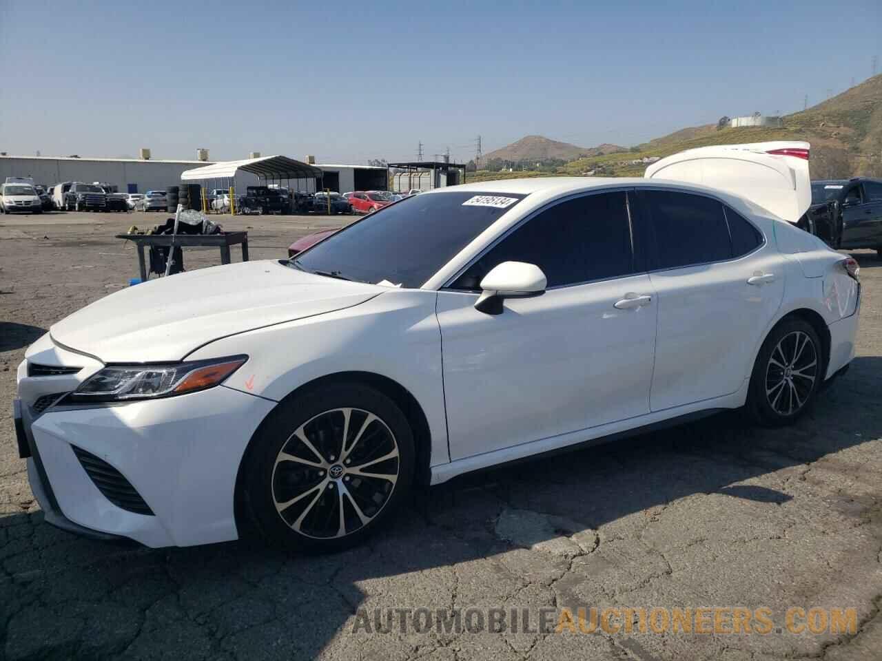 JTNB11HK4J3051630 TOYOTA CAMRY 2018