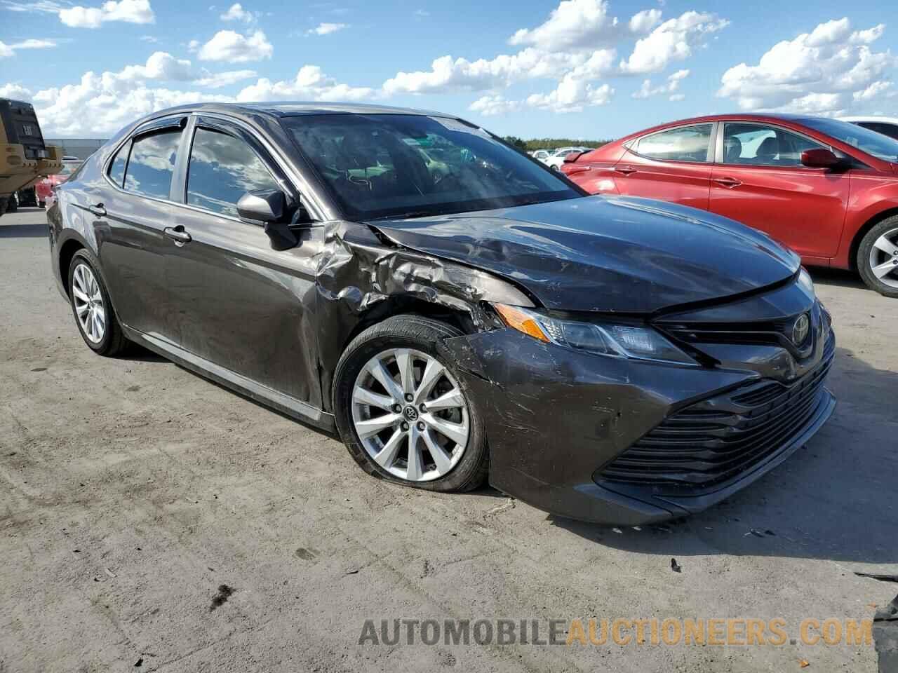 JTNB11HK5J3001609 TOYOTA CAMRY 2018