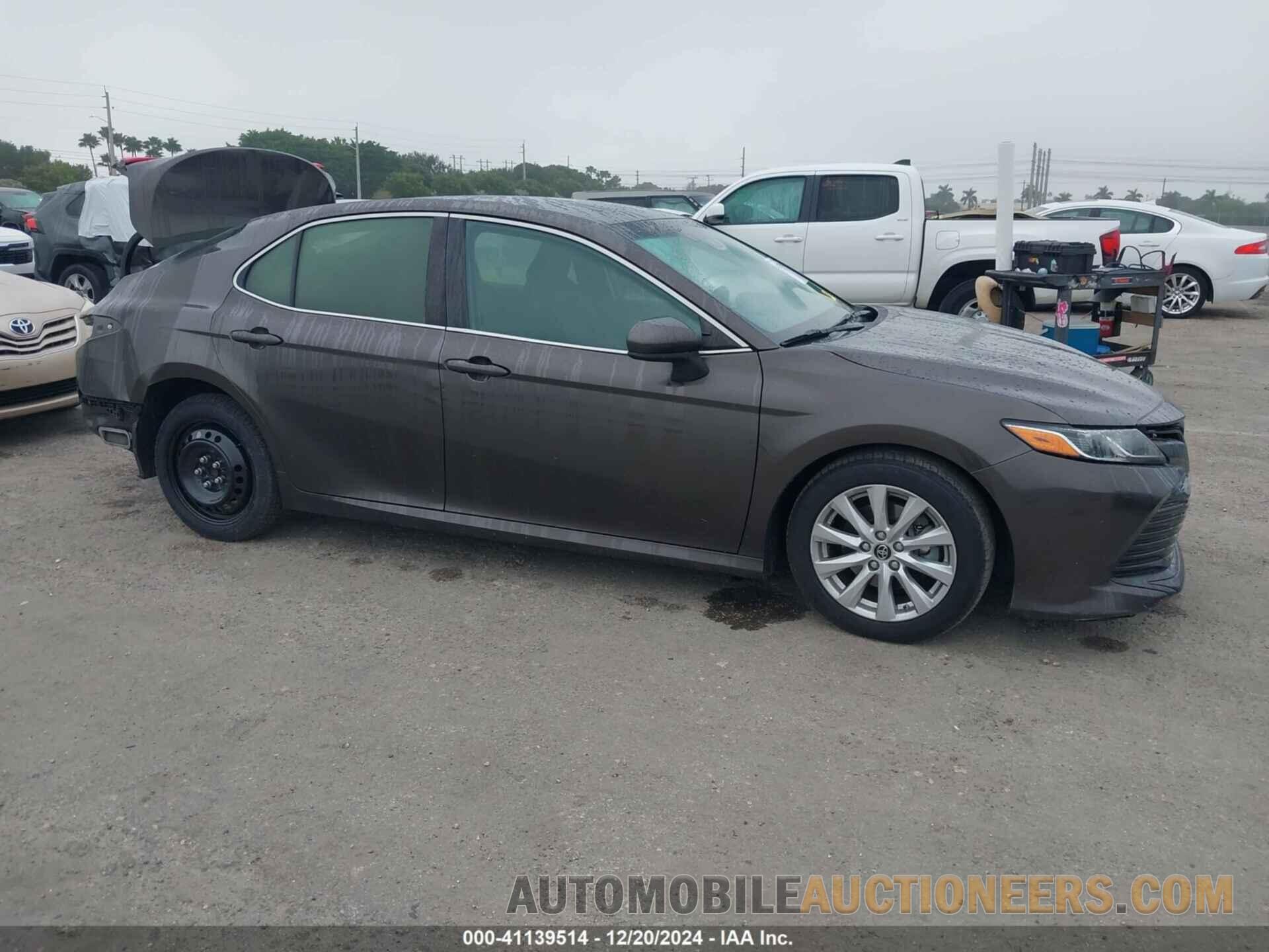 JTNB11HK5J3004140 TOYOTA CAMRY 2018