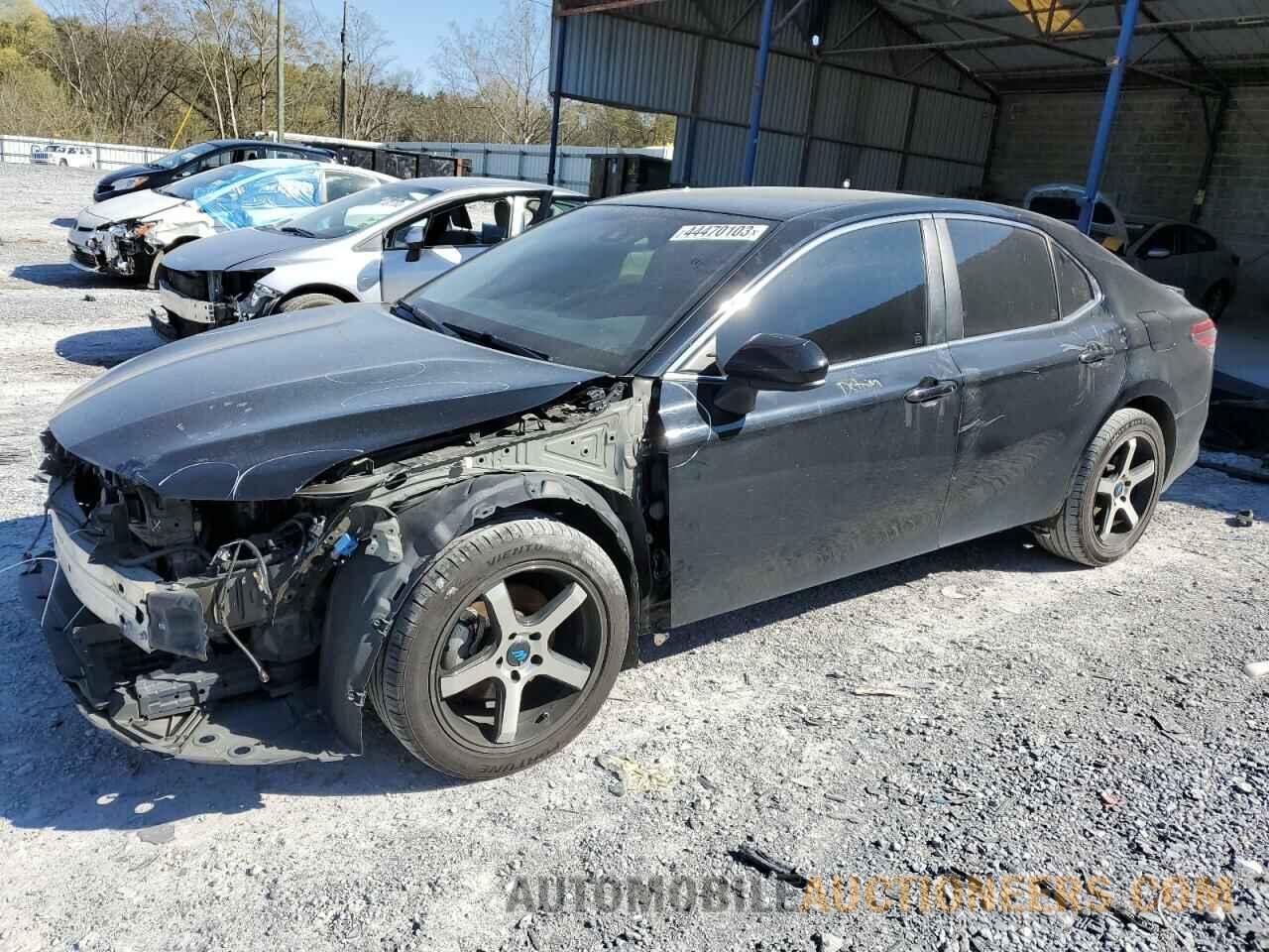 JTNB11HK5J3004686 TOYOTA CAMRY 2018