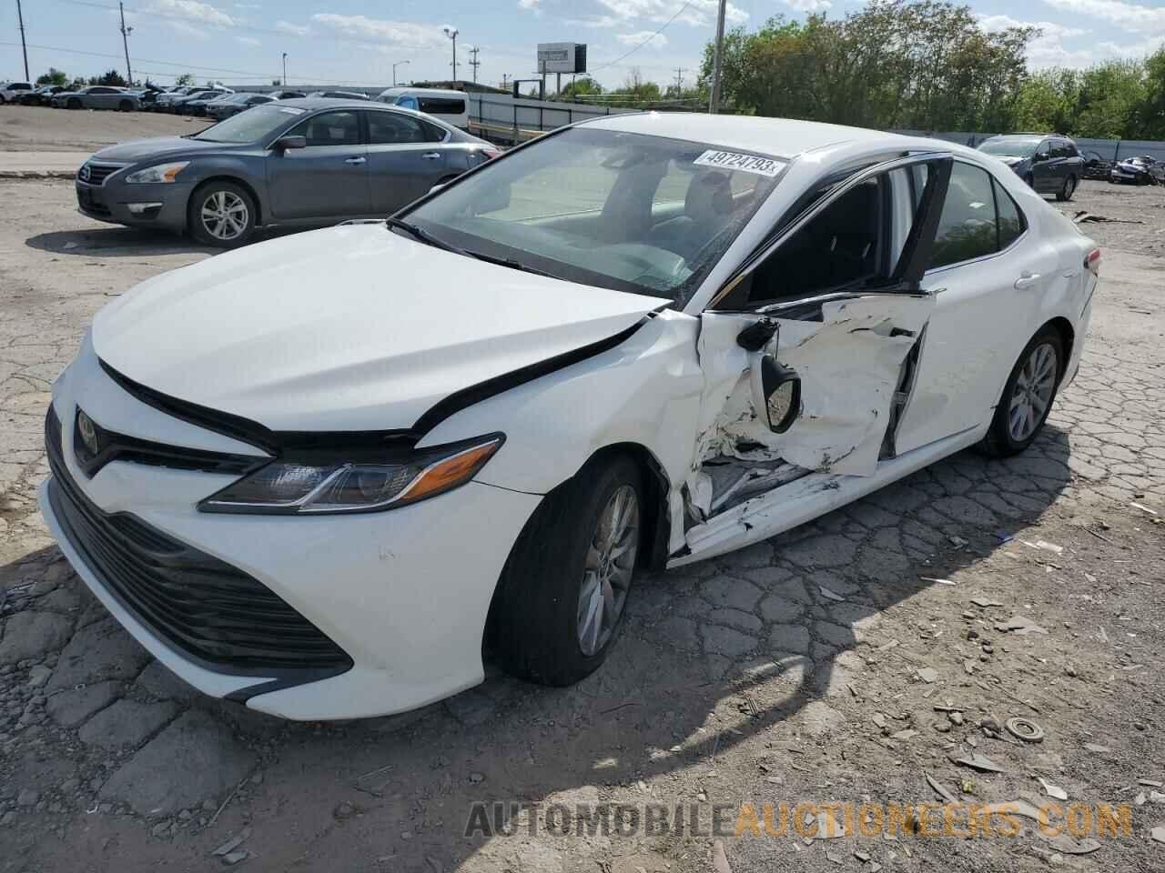 JTNB11HK5J3006132 TOYOTA CAMRY 2018