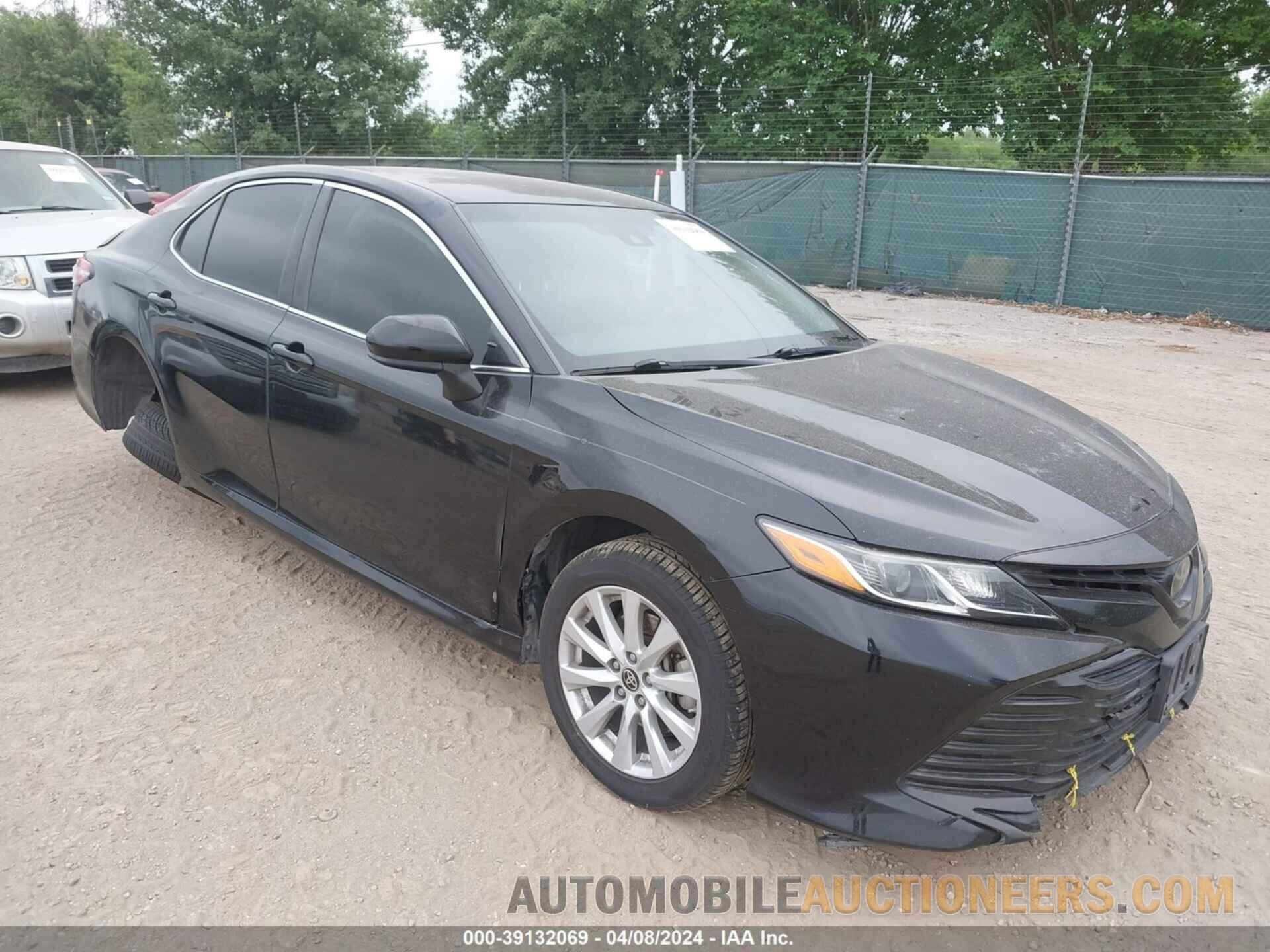 JTNB11HK5J3006194 TOYOTA CAMRY 2018