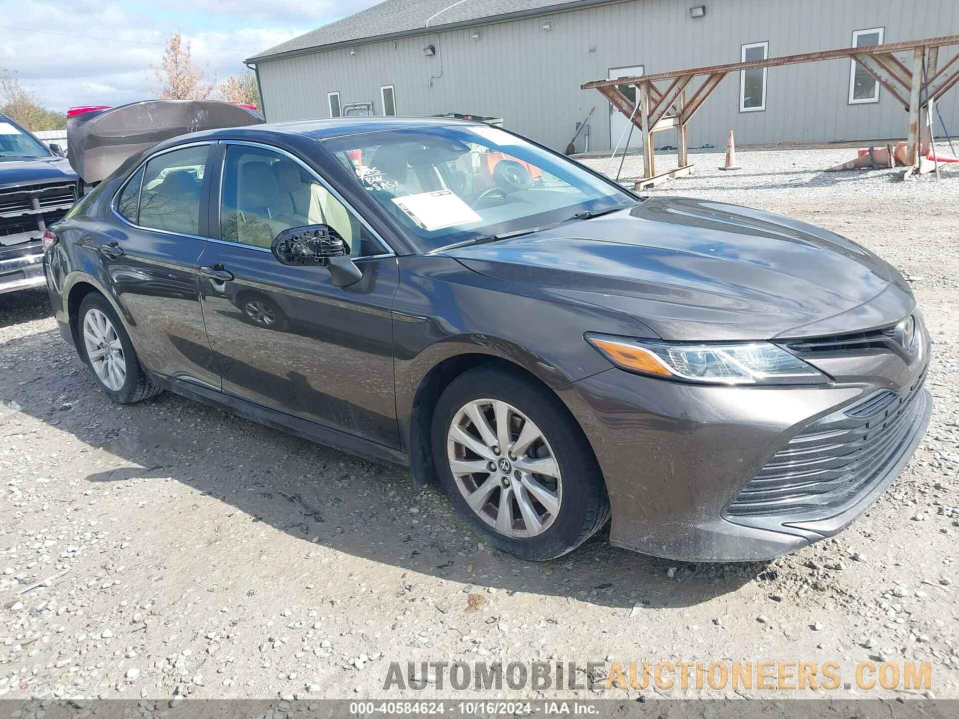 JTNB11HK5J3014375 TOYOTA CAMRY 2018