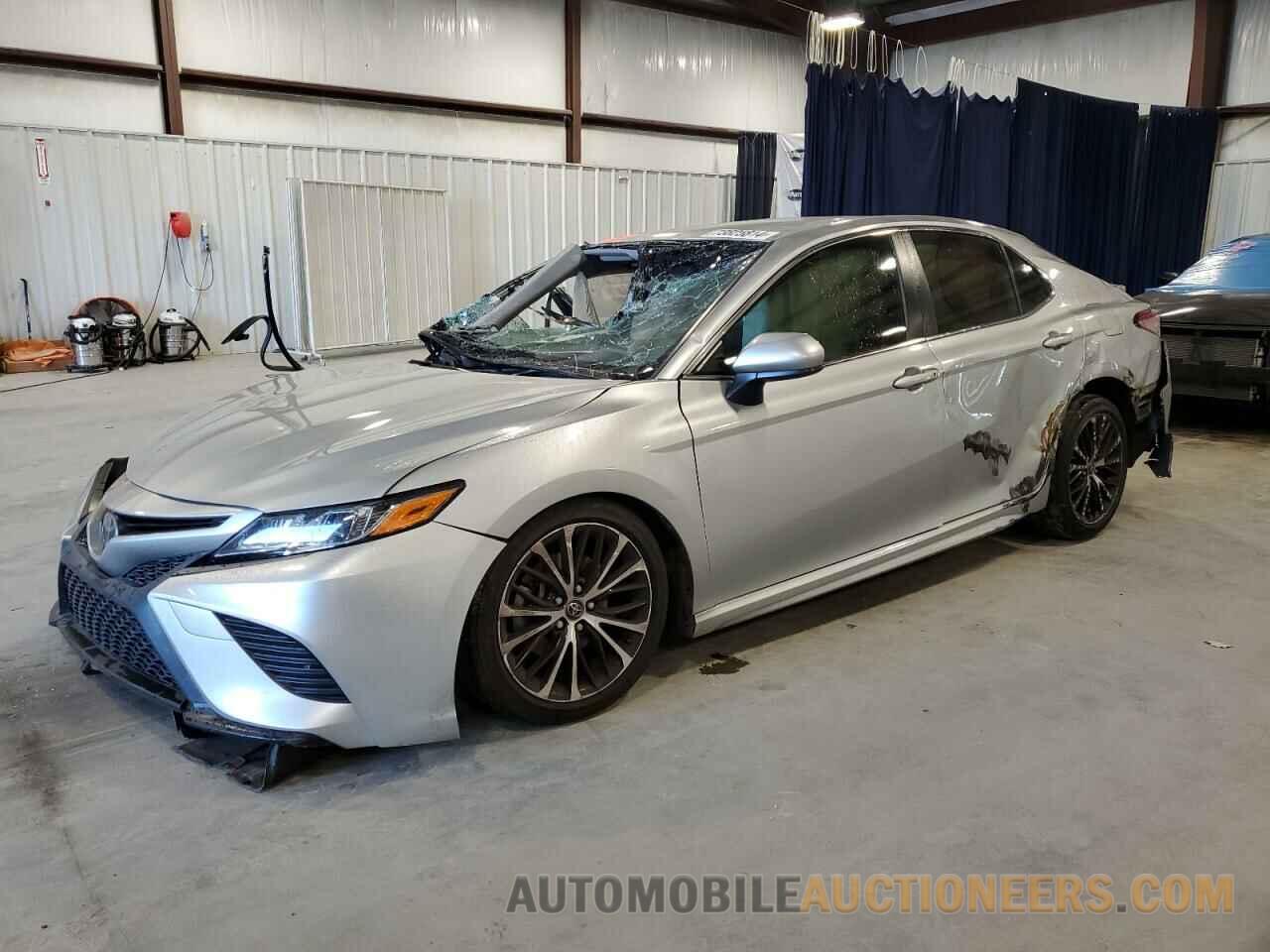 JTNB11HK5J3020077 TOYOTA CAMRY 2018