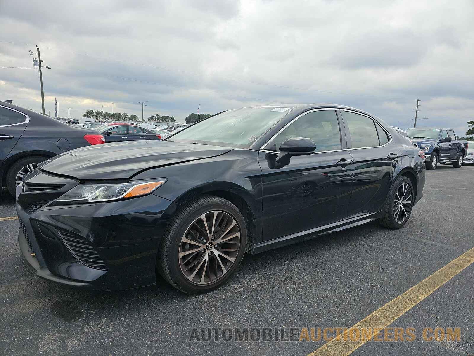 JTNB11HK5J3023948 Toyota Camry 2018