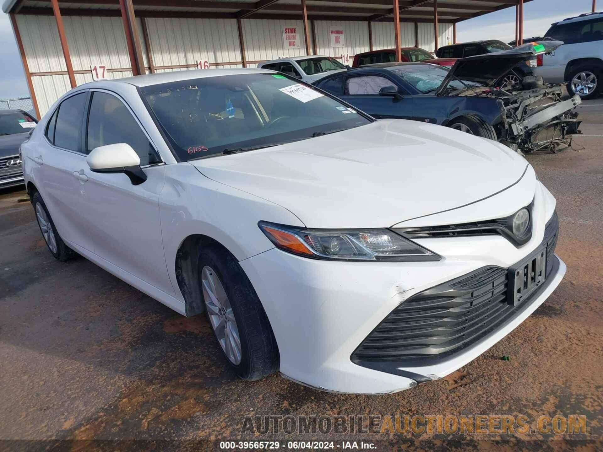 JTNB11HK5J3025926 TOYOTA CAMRY 2018