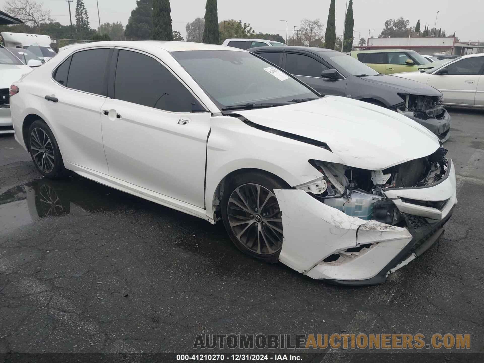 JTNB11HK5J3035517 TOYOTA CAMRY 2018