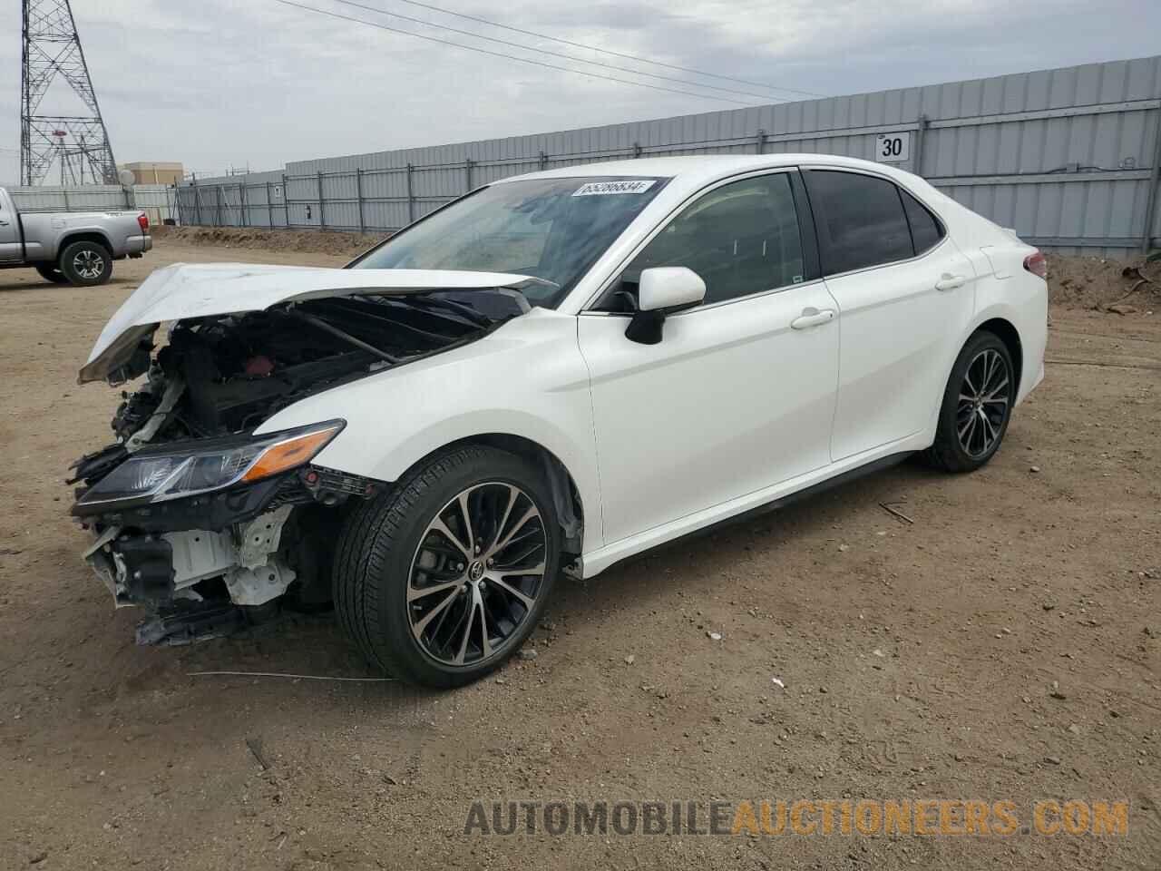 JTNB11HK5J3035761 TOYOTA CAMRY 2018