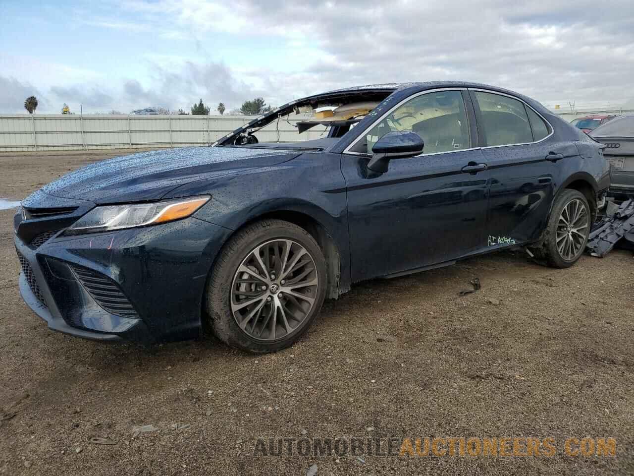 JTNB11HK5J3036750 TOYOTA CAMRY 2018