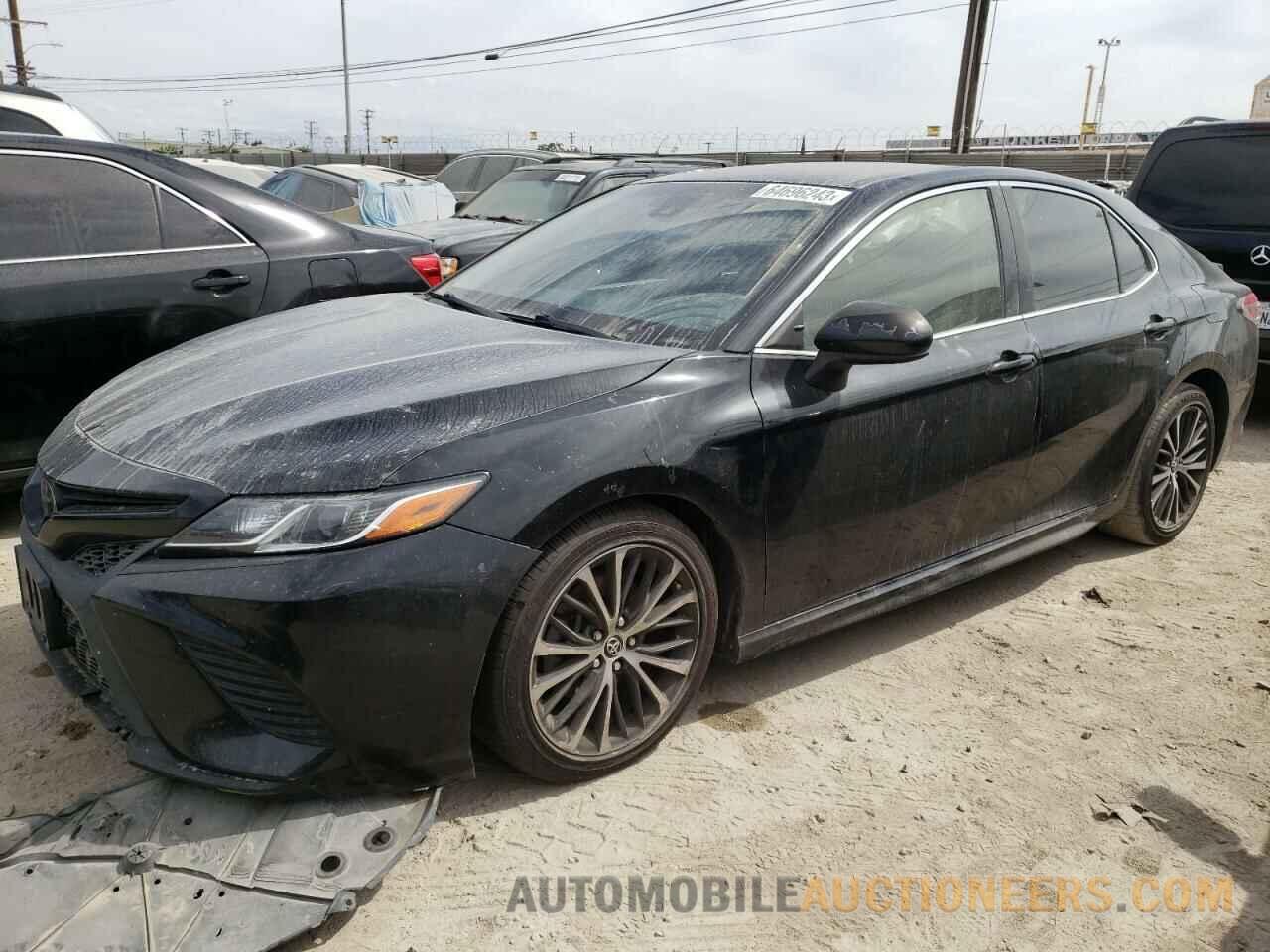 JTNB11HK5J3038501 TOYOTA CAMRY 2018