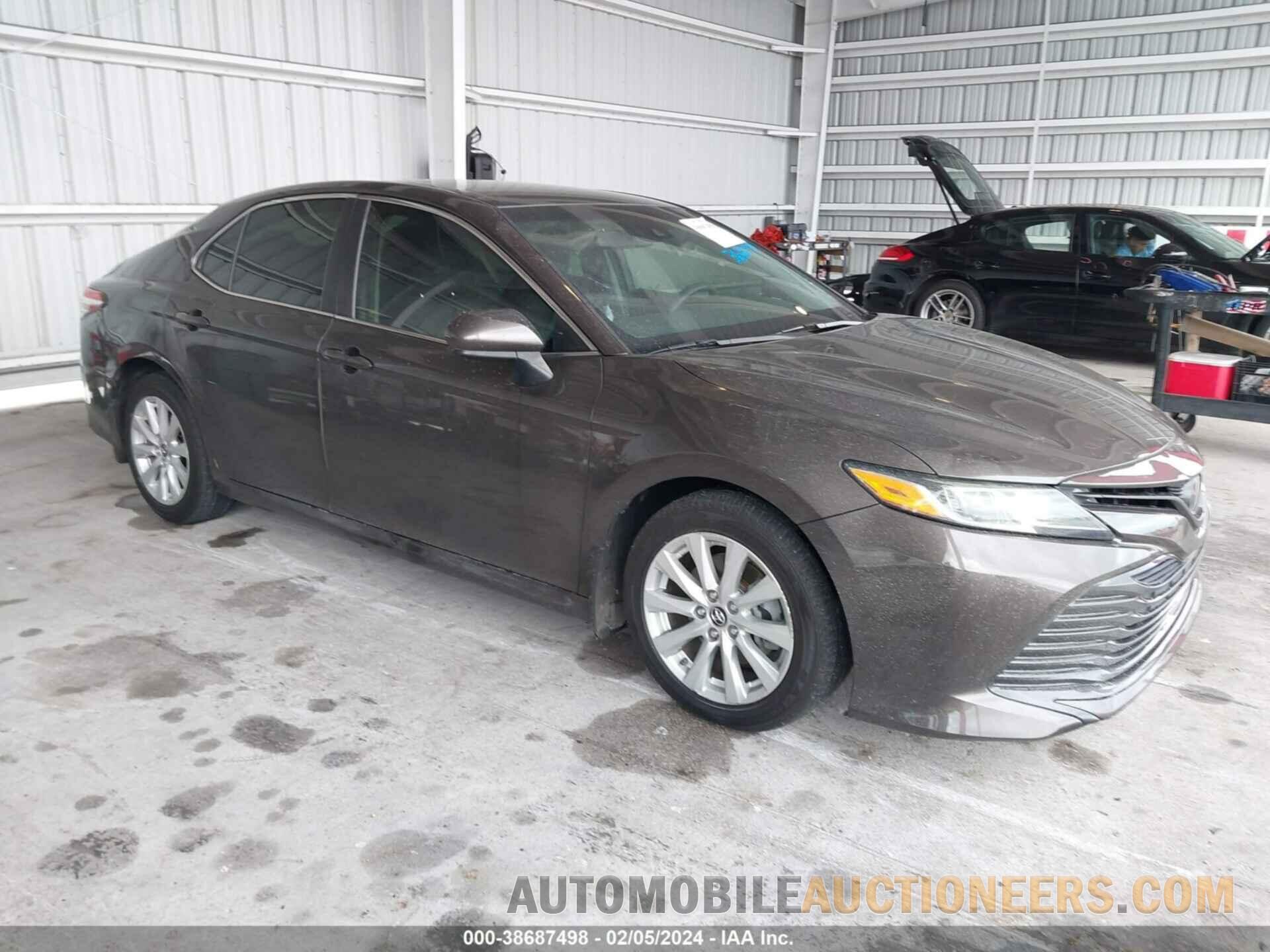 JTNB11HK5J3044475 TOYOTA CAMRY 2018