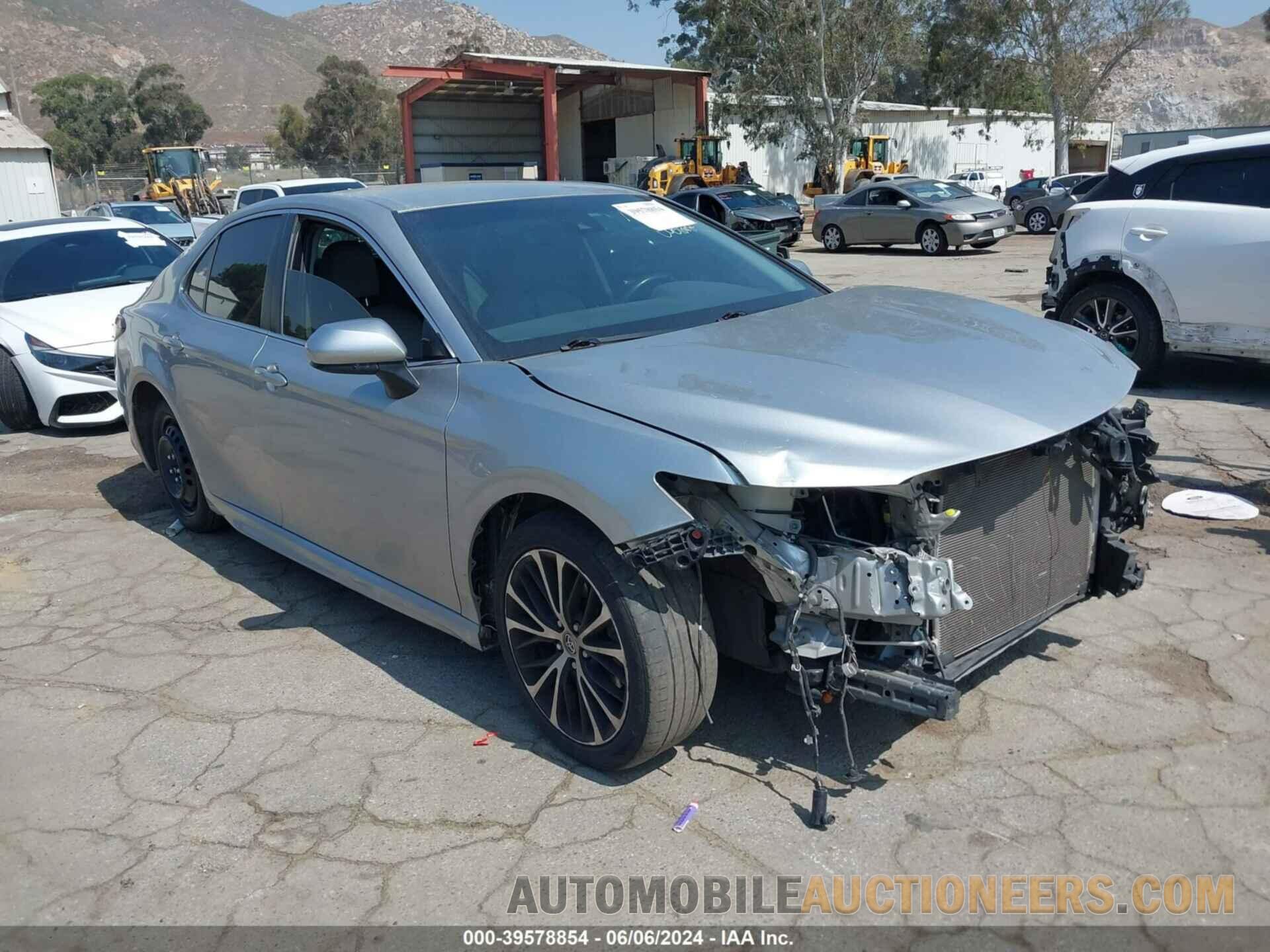 JTNB11HK5J3051507 TOYOTA CAMRY 2018