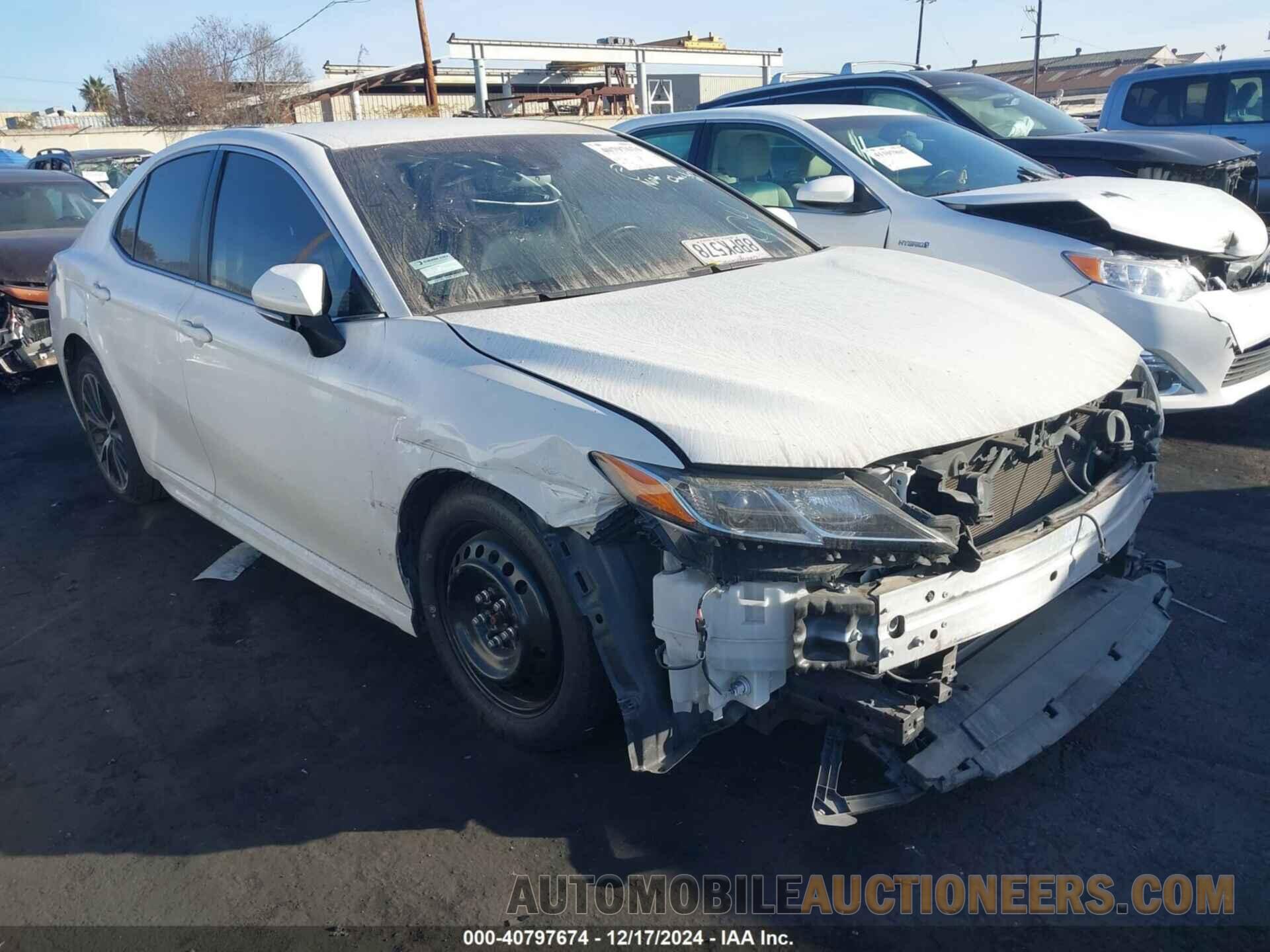 JTNB11HK5J3051765 TOYOTA CAMRY 2018