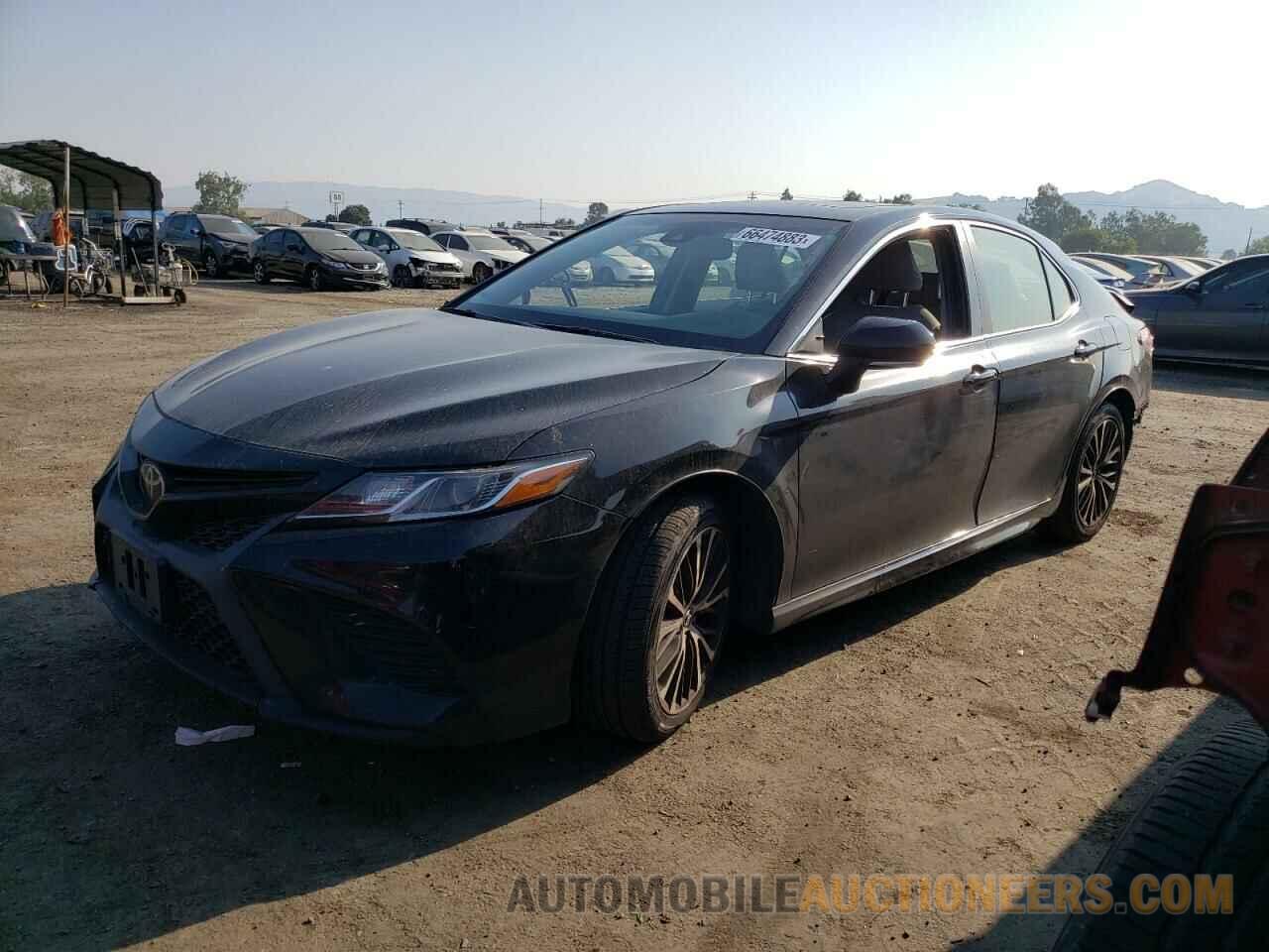 JTNB11HK5J3056822 TOYOTA CAMRY 2018