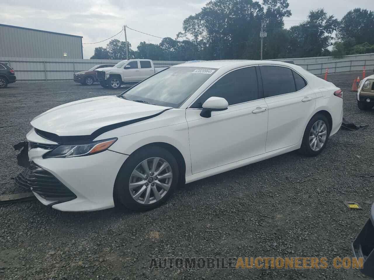 JTNB11HK5J3067626 TOYOTA CAMRY 2018