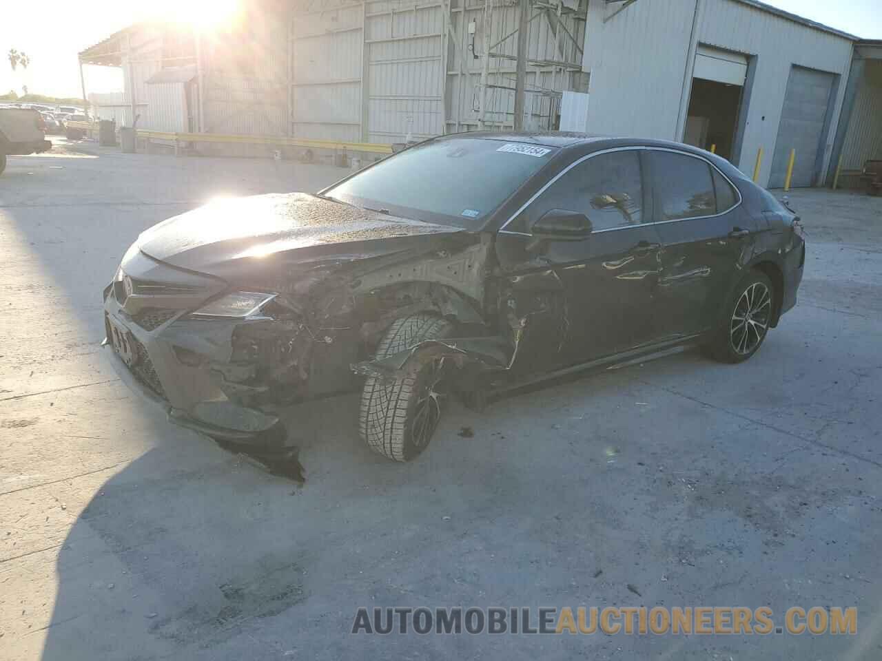 JTNB11HK5J3070784 TOYOTA CAMRY 2018