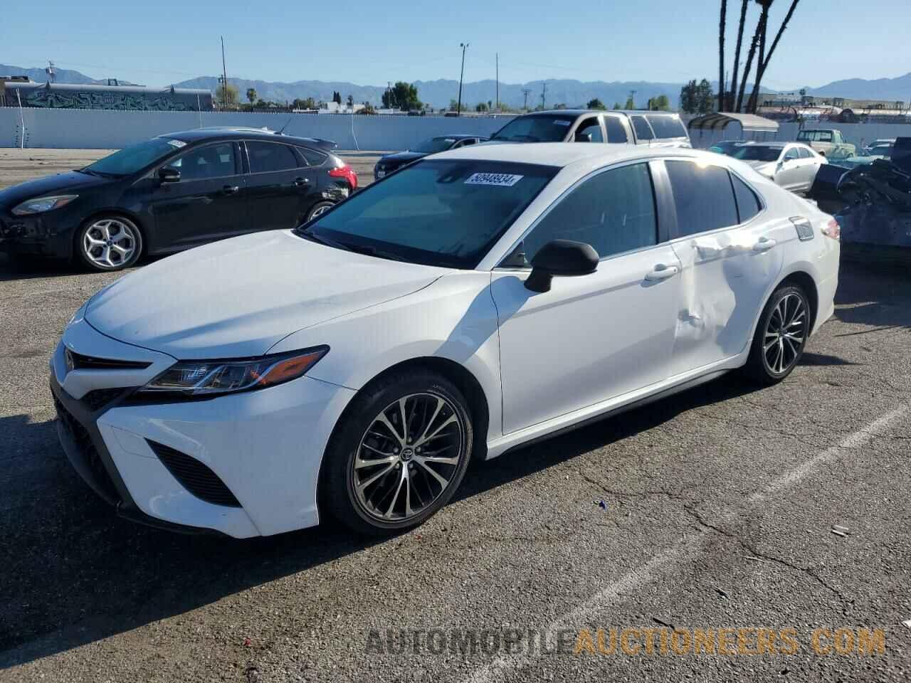 JTNB11HK5J3073586 TOYOTA CAMRY 2018