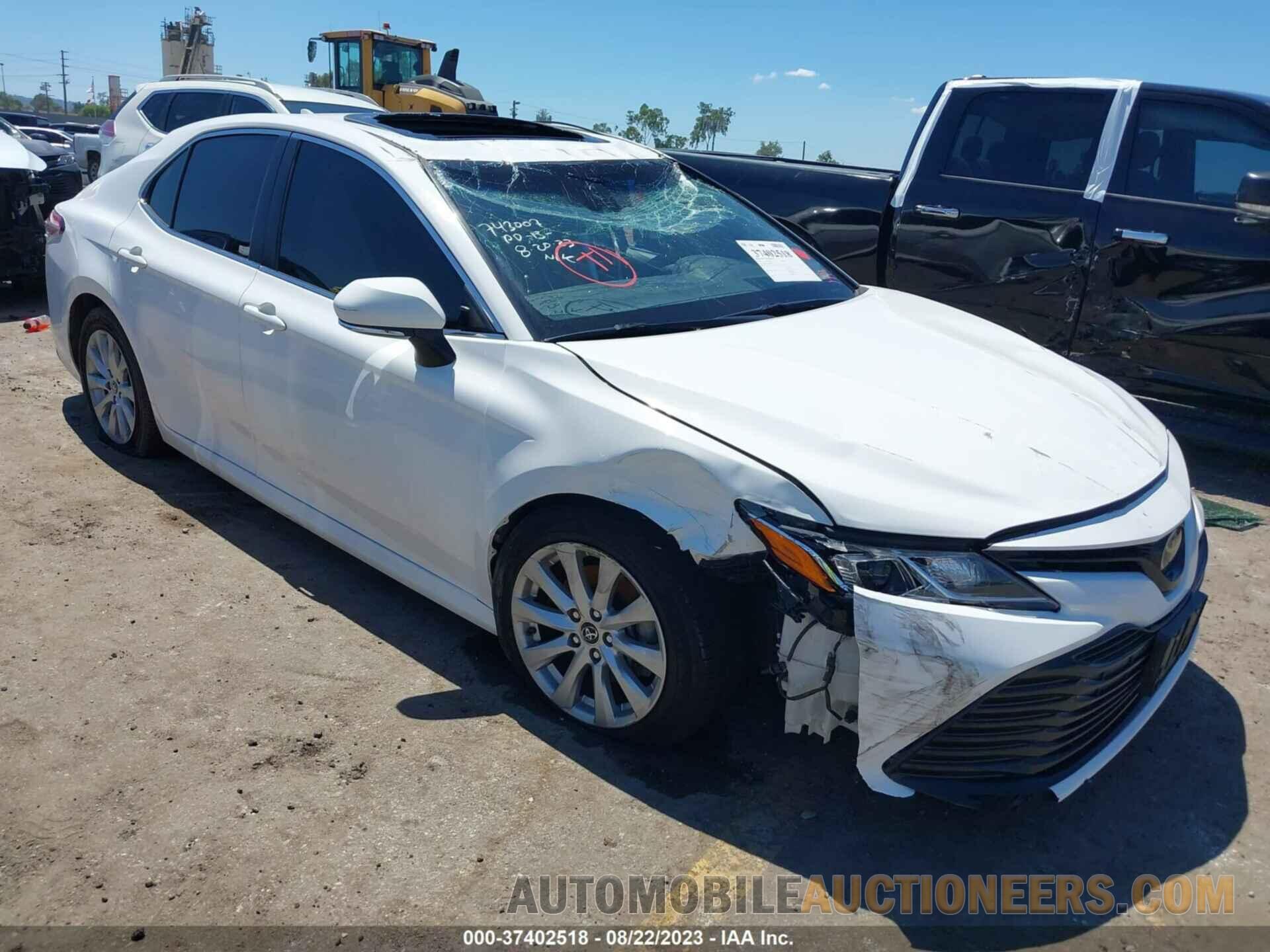 JTNB11HK6J3000324 TOYOTA CAMRY 2018