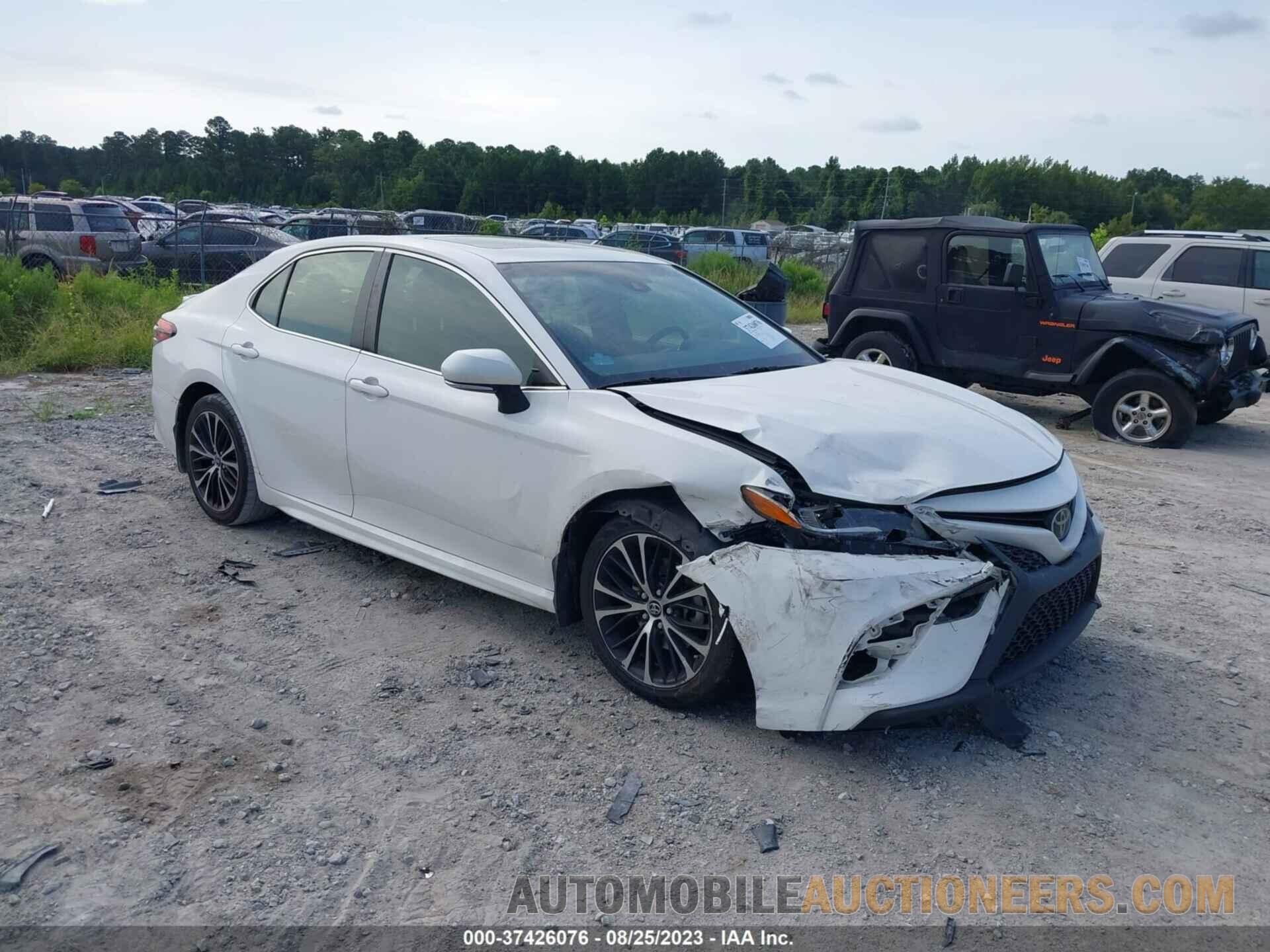 JTNB11HK6J3001098 TOYOTA CAMRY 2018