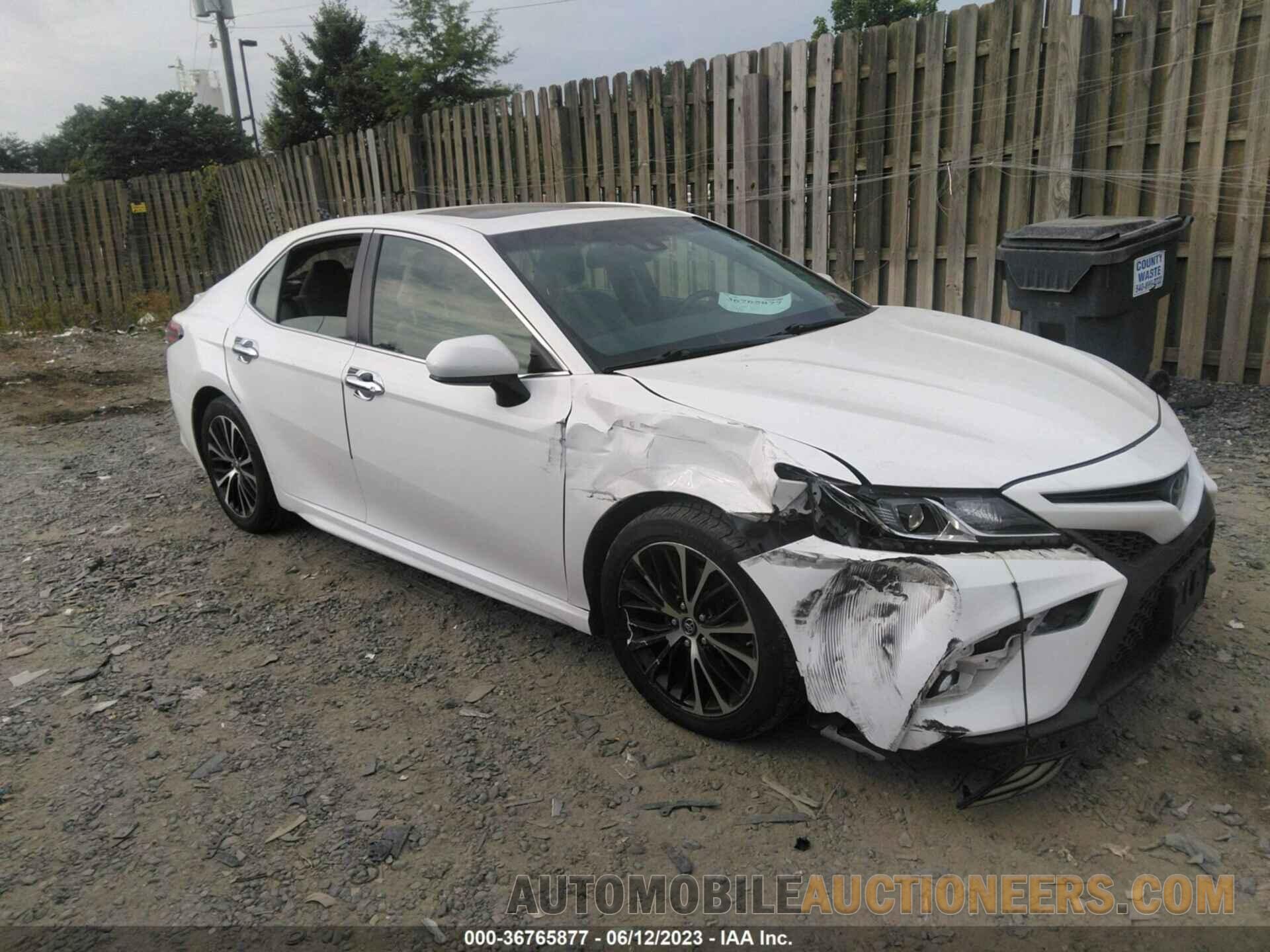 JTNB11HK6J3004082 TOYOTA CAMRY 2018