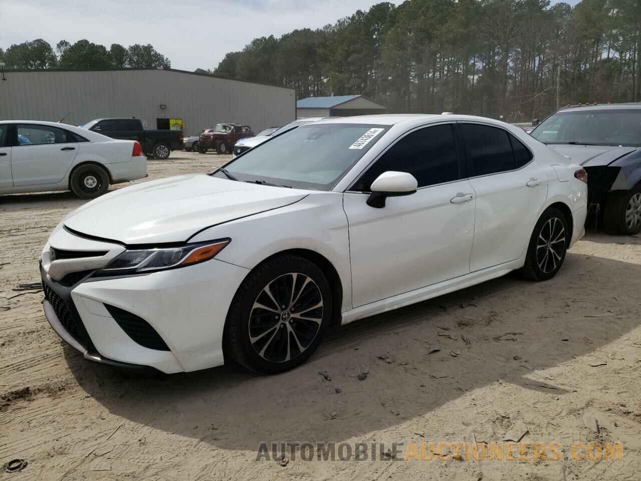 JTNB11HK6J3004115 TOYOTA CAMRY 2018