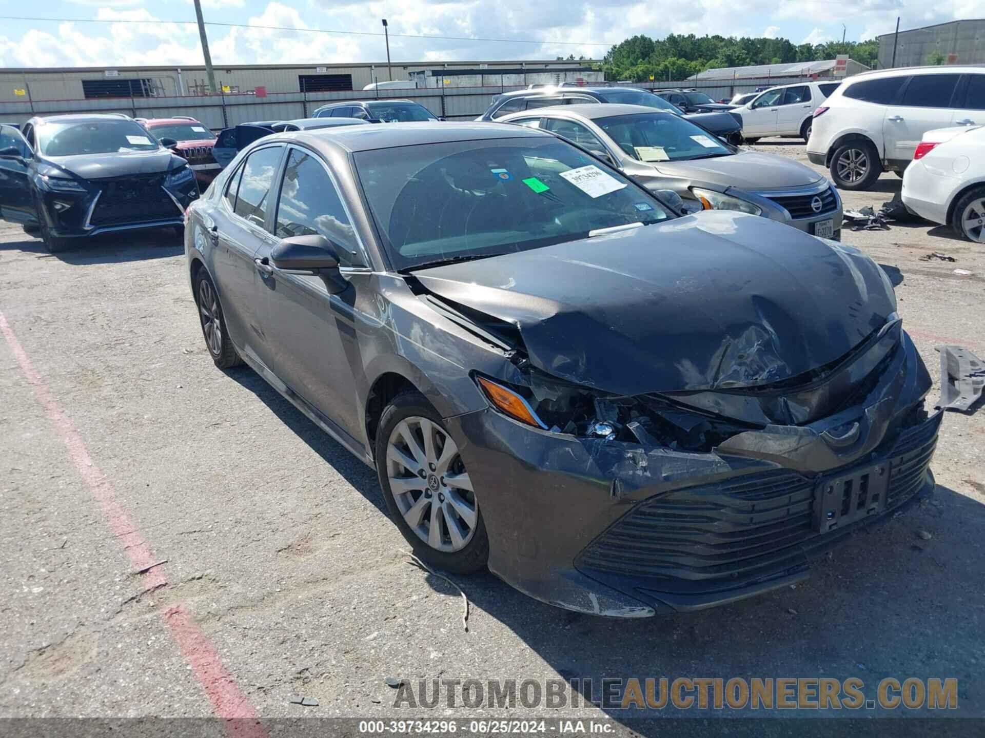 JTNB11HK6J3006625 TOYOTA CAMRY 2018