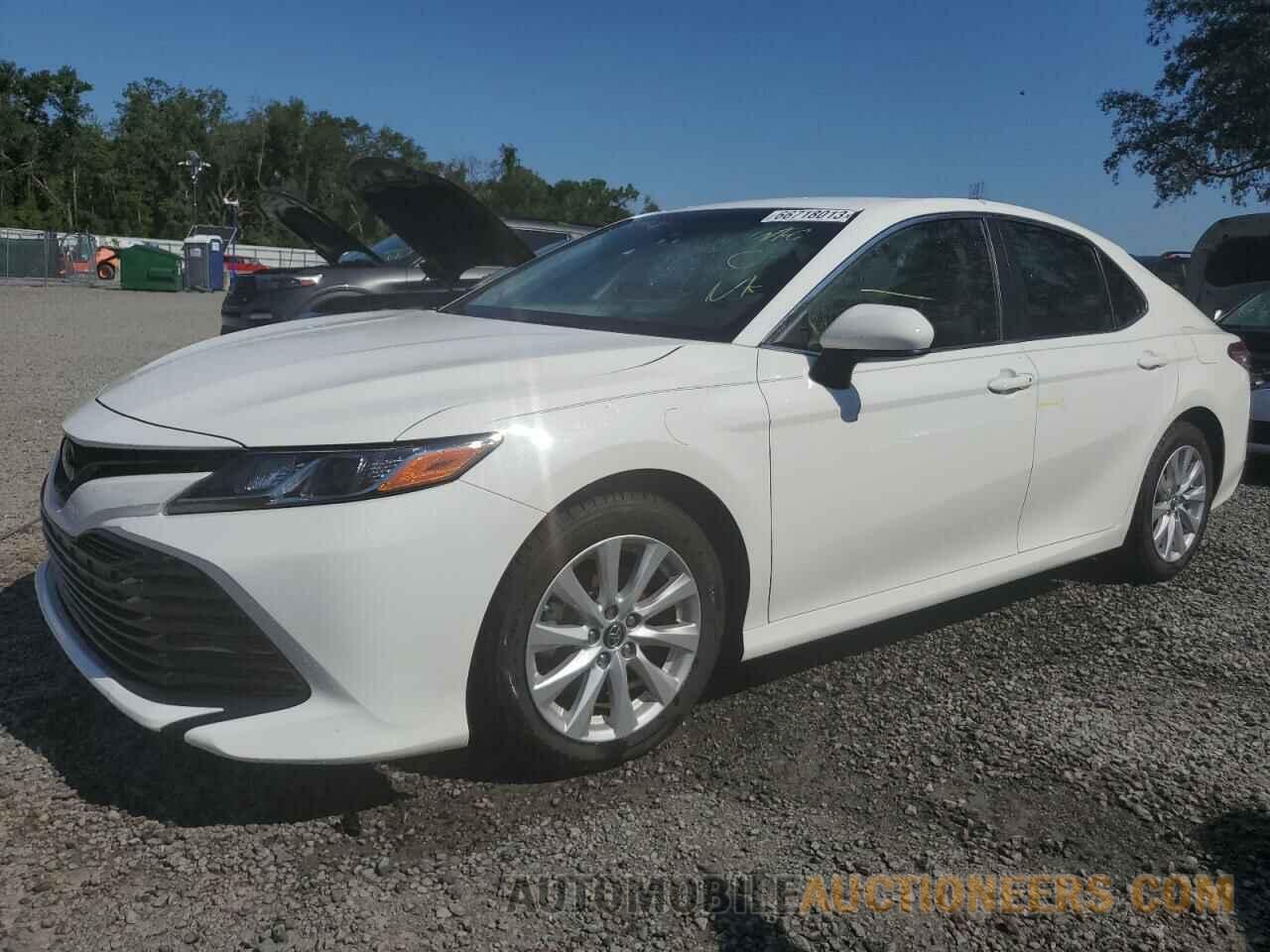 JTNB11HK6J3014157 TOYOTA CAMRY 2018