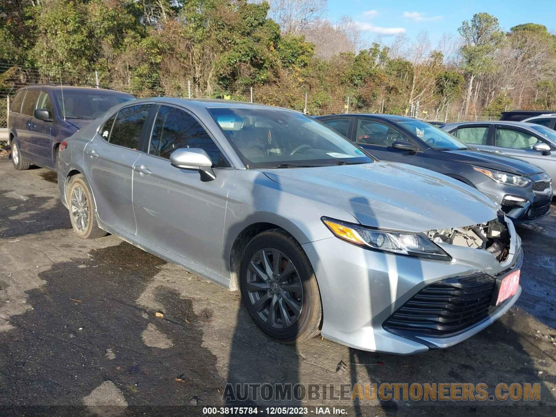 JTNB11HK6J3014269 TOYOTA CAMRY 2018