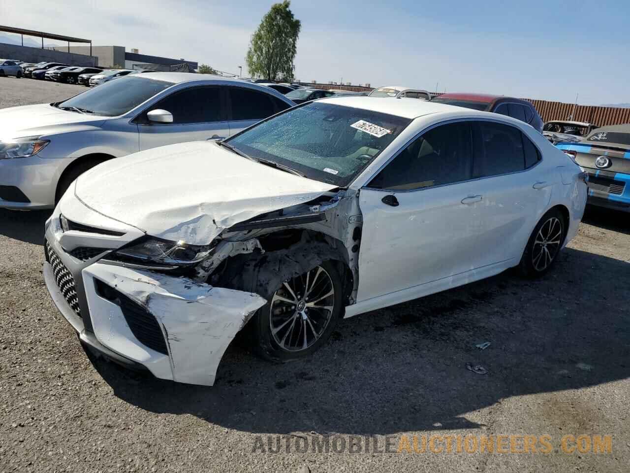 JTNB11HK6J3022422 TOYOTA CAMRY 2018