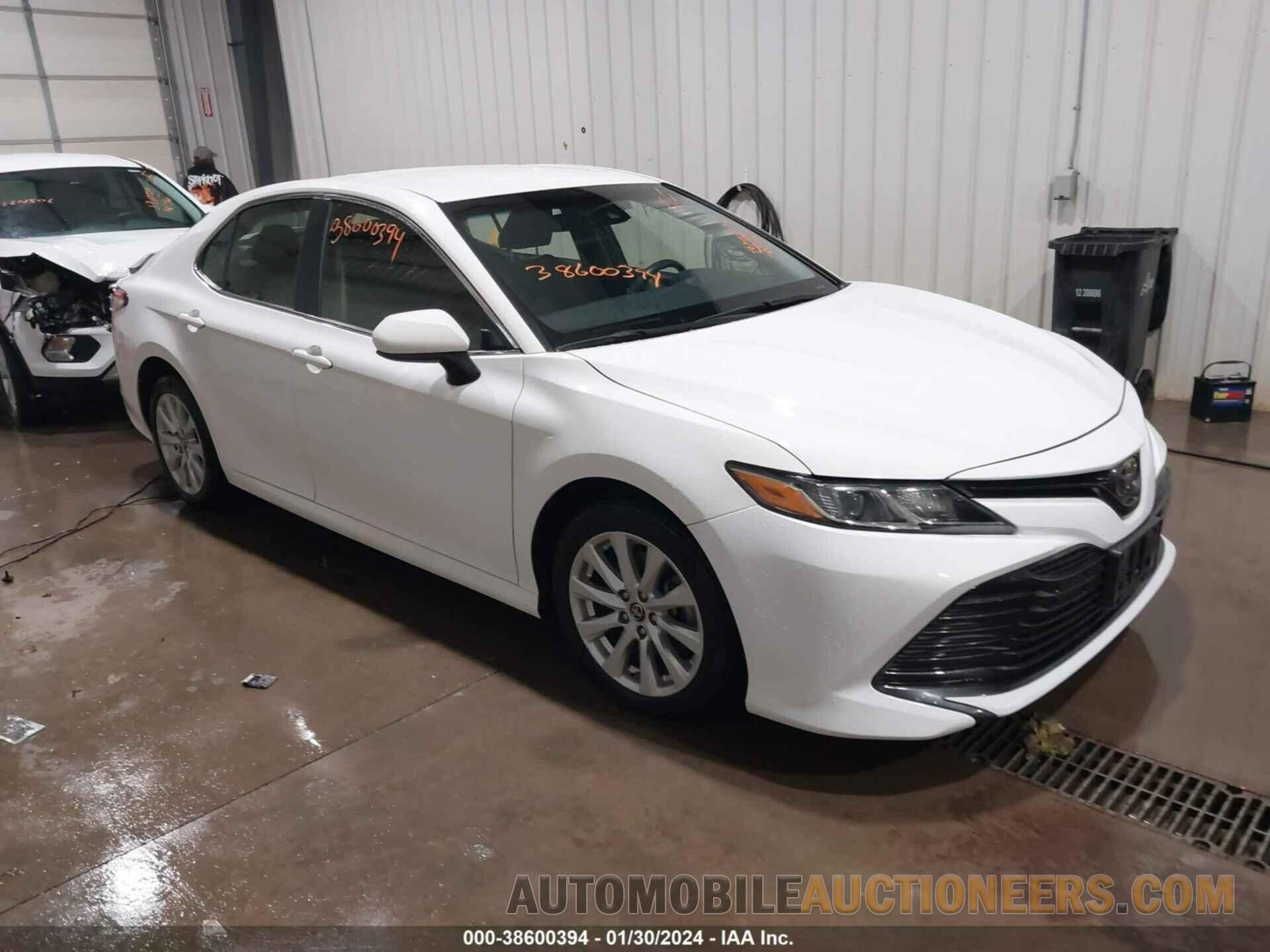 JTNB11HK6J3024039 TOYOTA CAMRY 2018