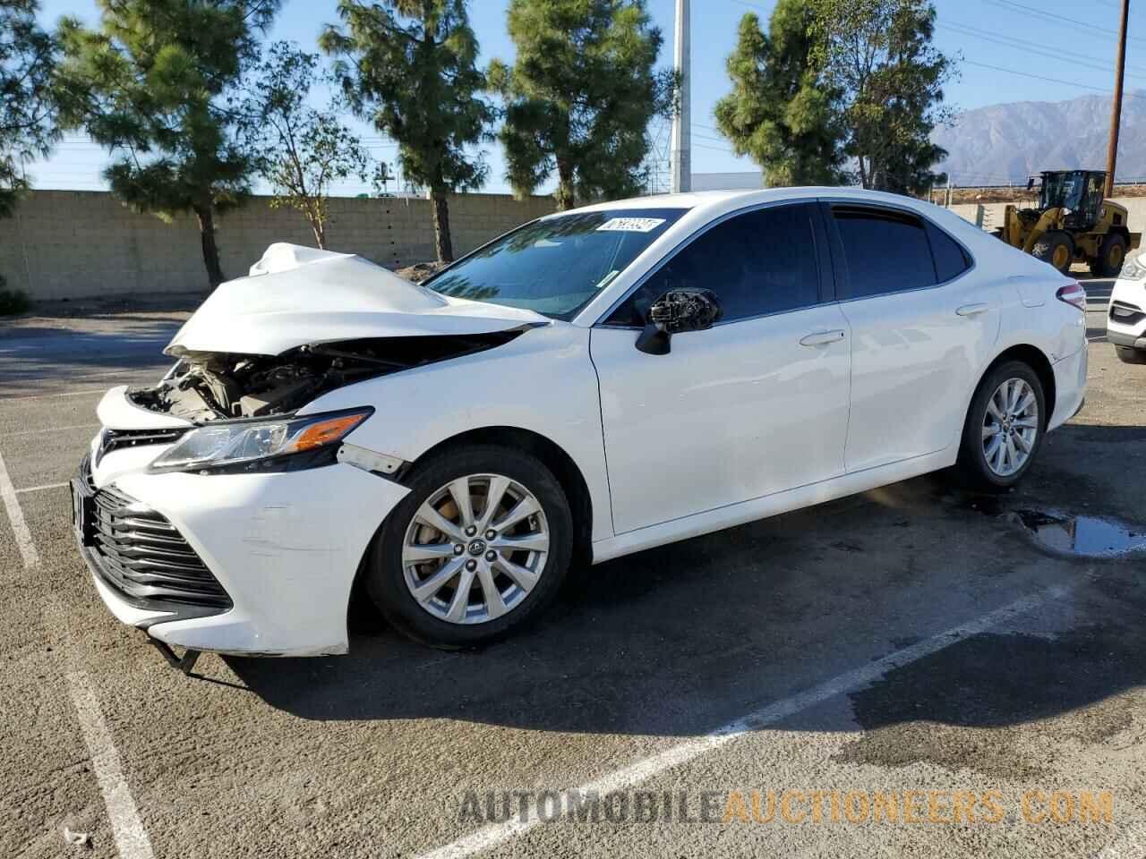 JTNB11HK6J3024364 TOYOTA CAMRY 2018