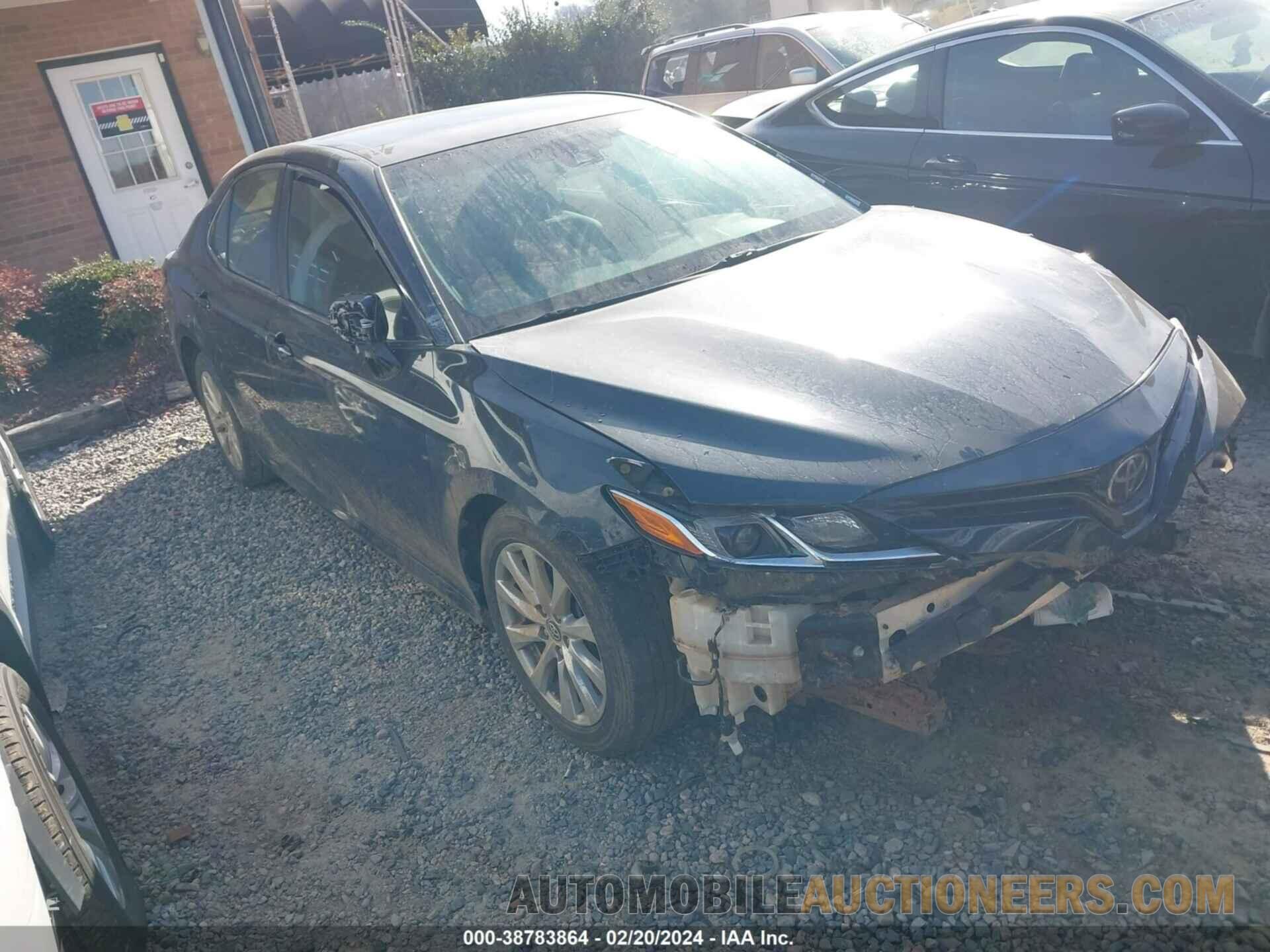 JTNB11HK6J3026017 TOYOTA CAMRY 2018