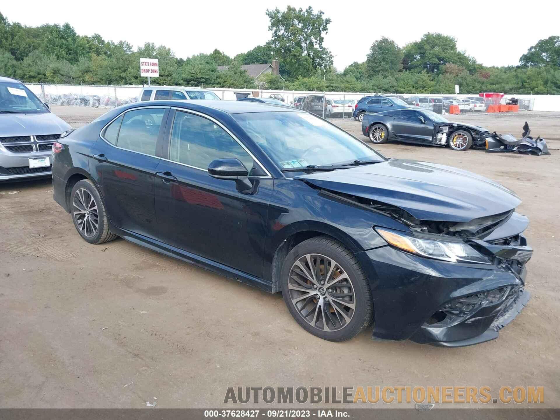 JTNB11HK6J3028608 TOYOTA CAMRY 2018