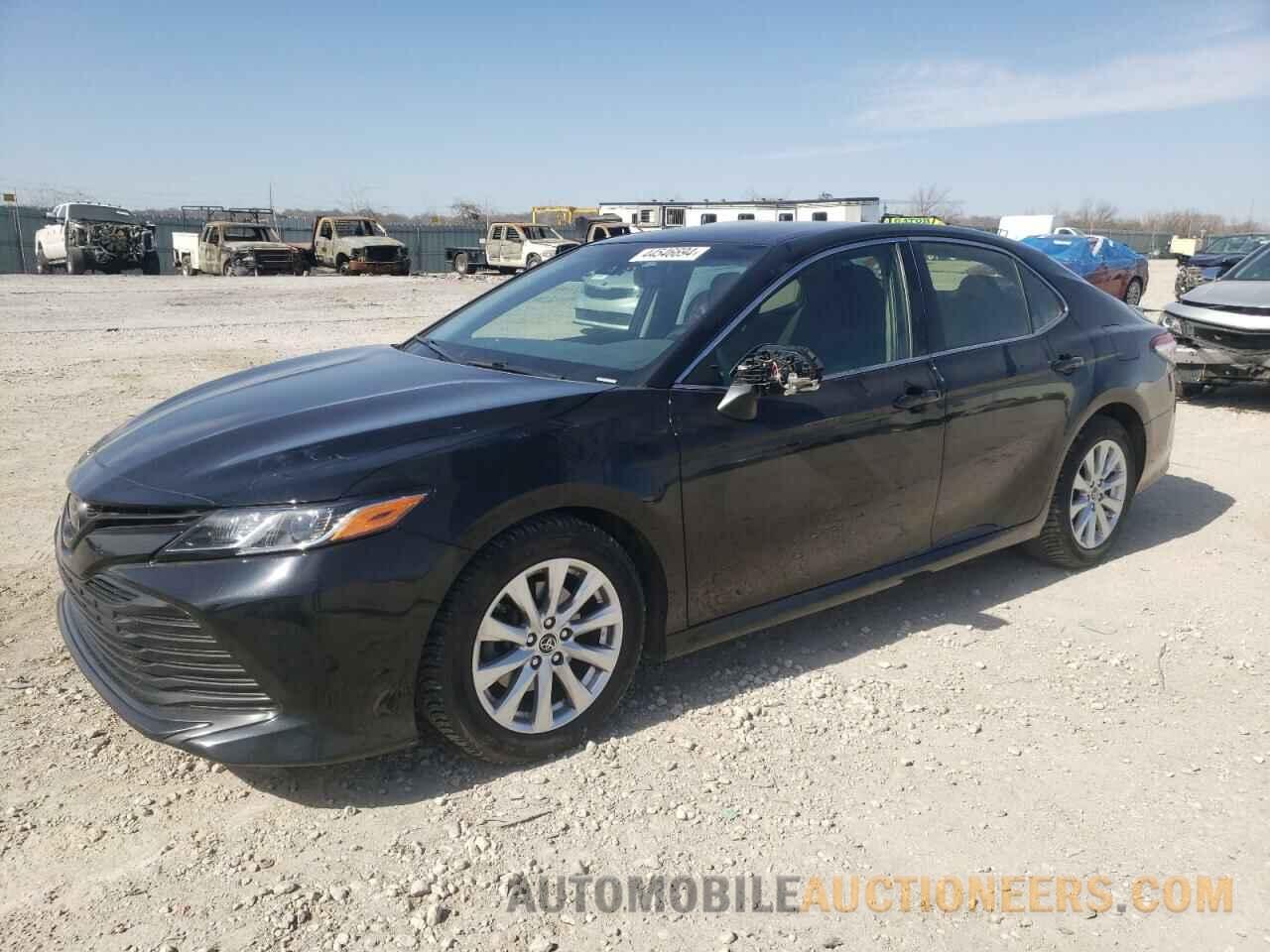 JTNB11HK6J3031055 TOYOTA CAMRY 2018