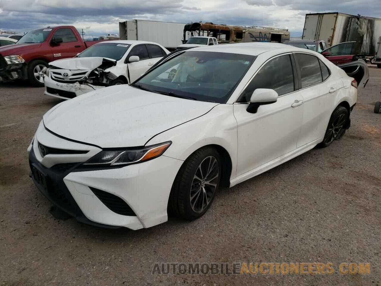 JTNB11HK6J3031816 TOYOTA CAMRY 2018