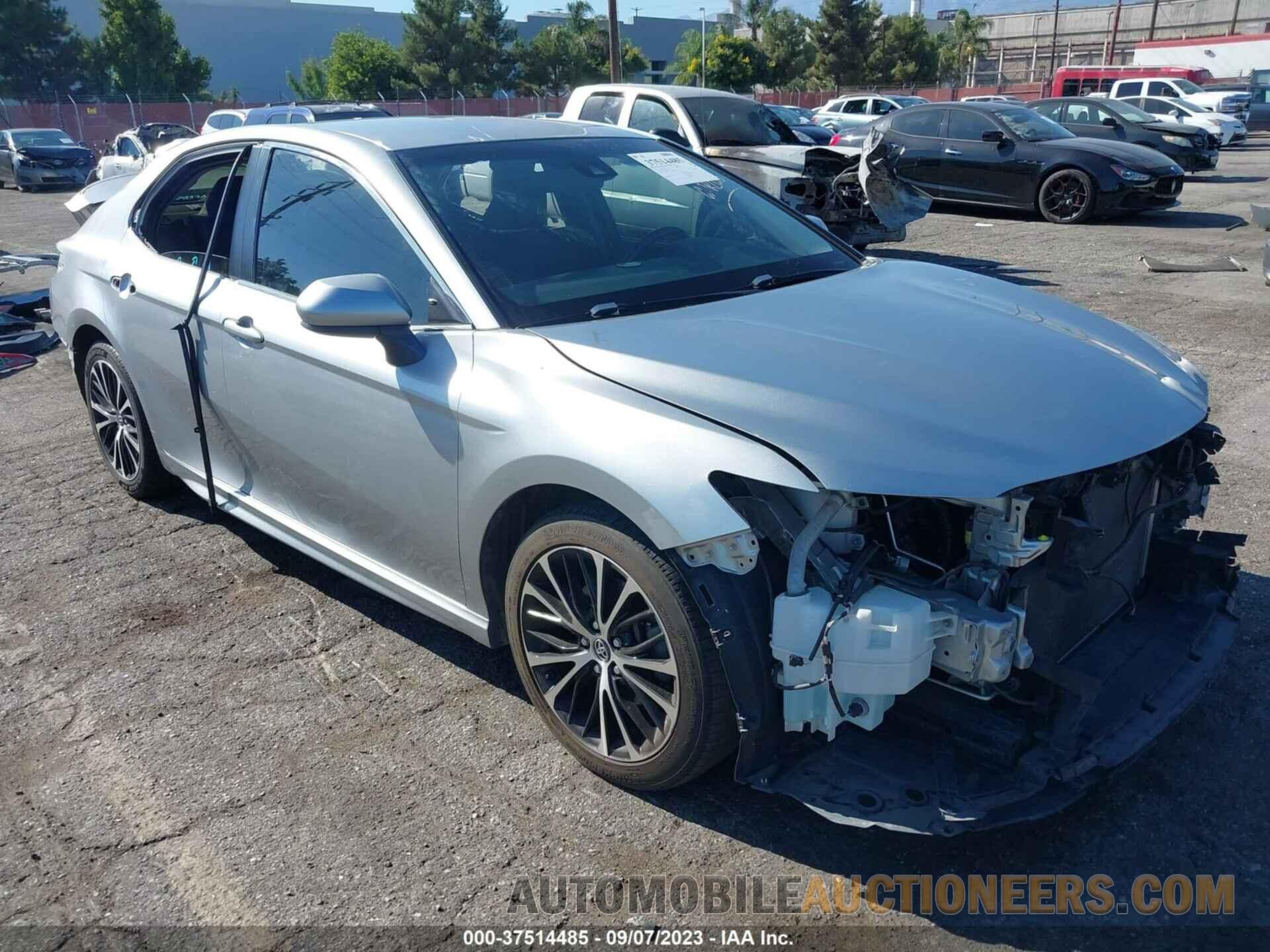 JTNB11HK6J3032481 TOYOTA CAMRY 2018